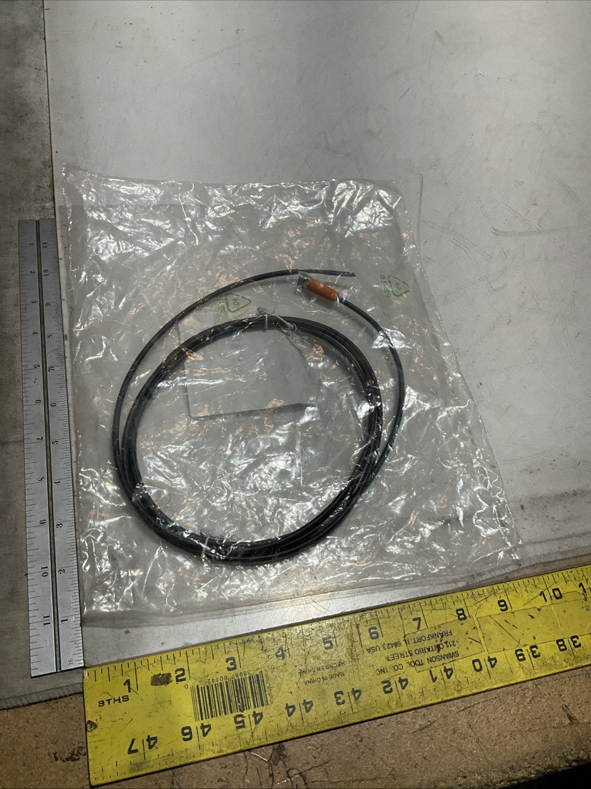 IFM ELECTRONIC  EVC150 FEMALE  CORDSET WIRE  U.50V AC/60VDC  Z2M