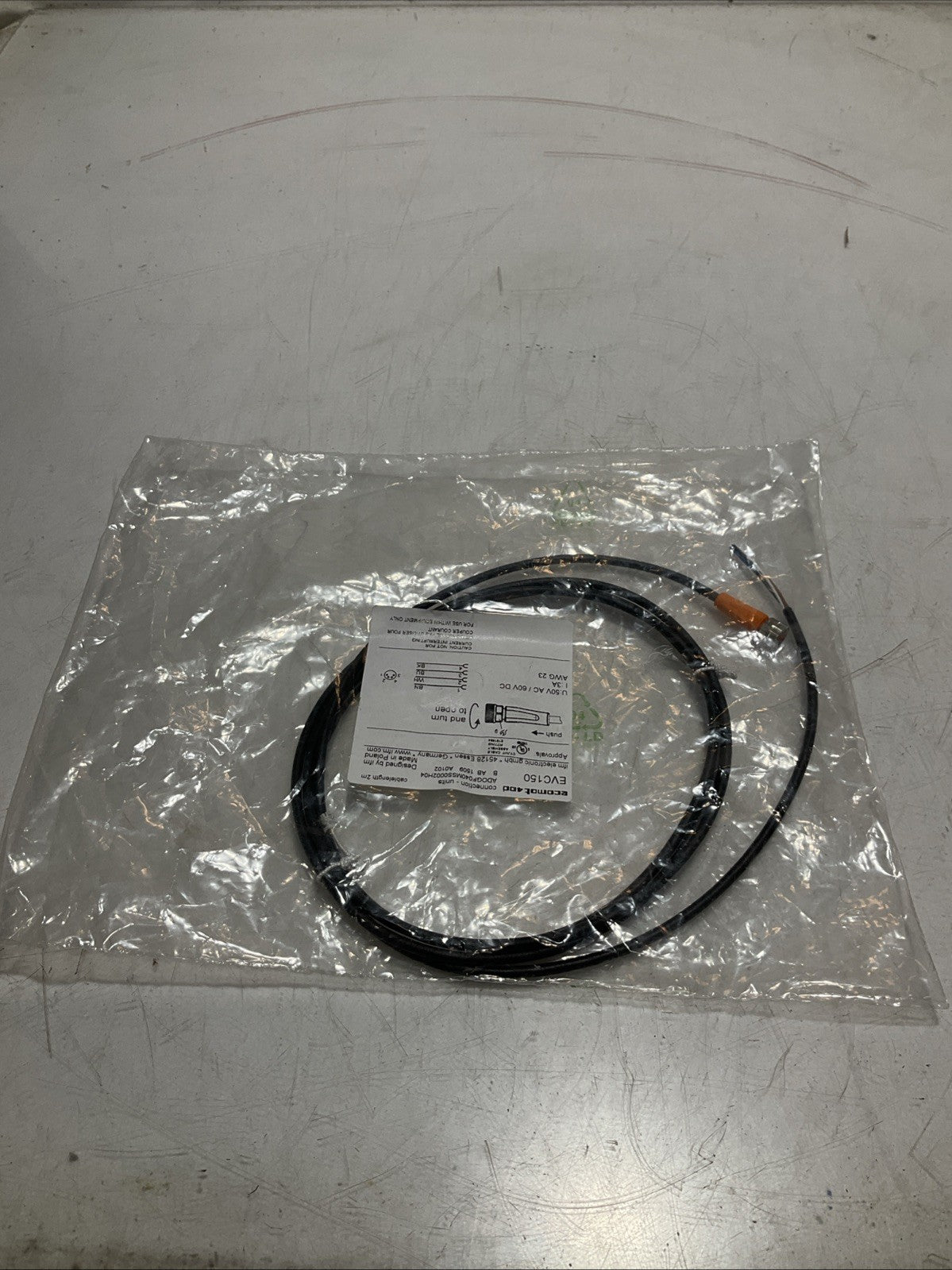 IFM ELECTRONIC  EVC150 FEMALE  CORDSET WIRE  U.50V AC/60VDC  Z2M