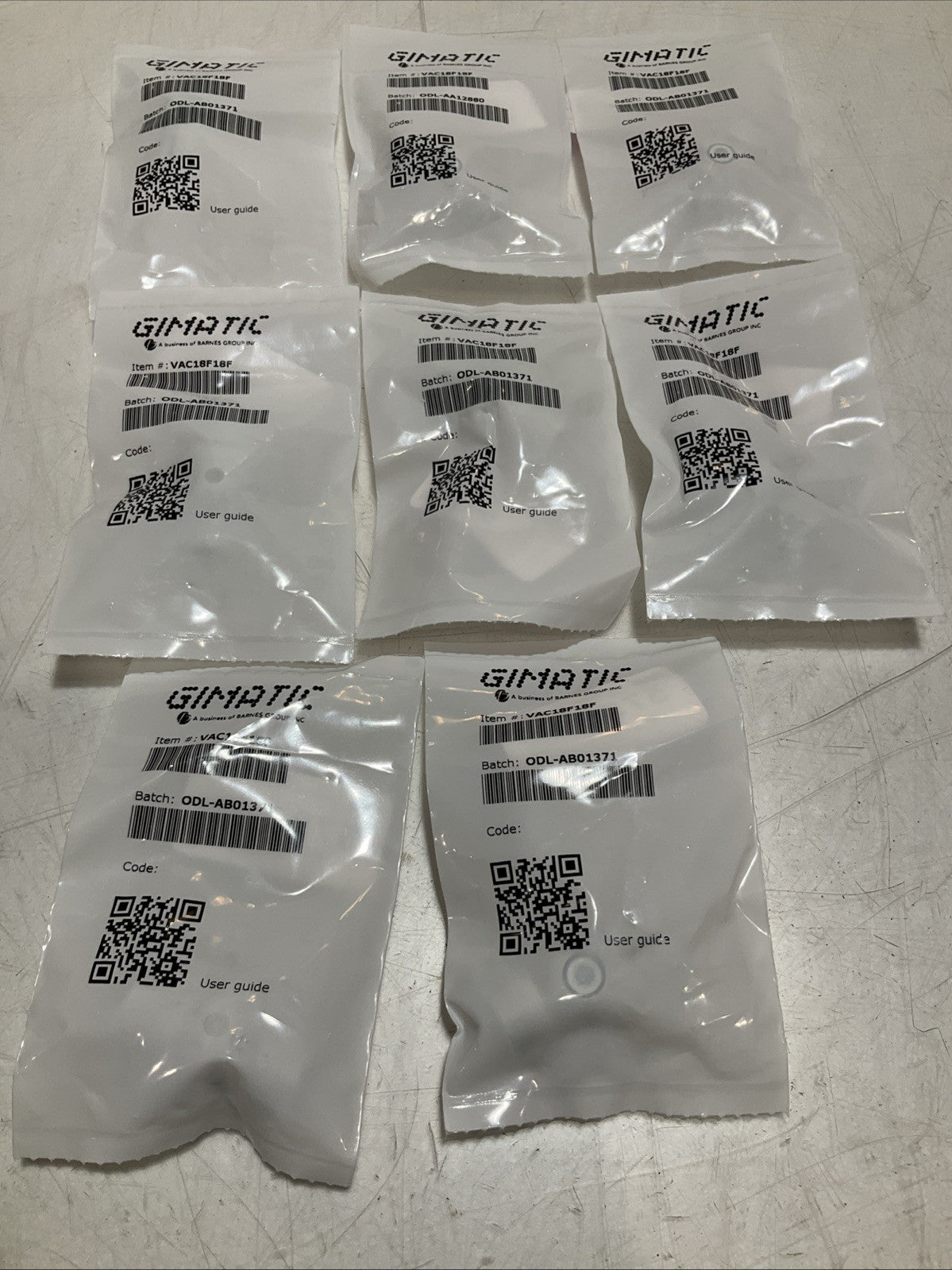 GIMATIC  VAC18F18F  PNEUMATICS  COUPLING VACUUM  ELBOW LOT  OF  8 Z2M