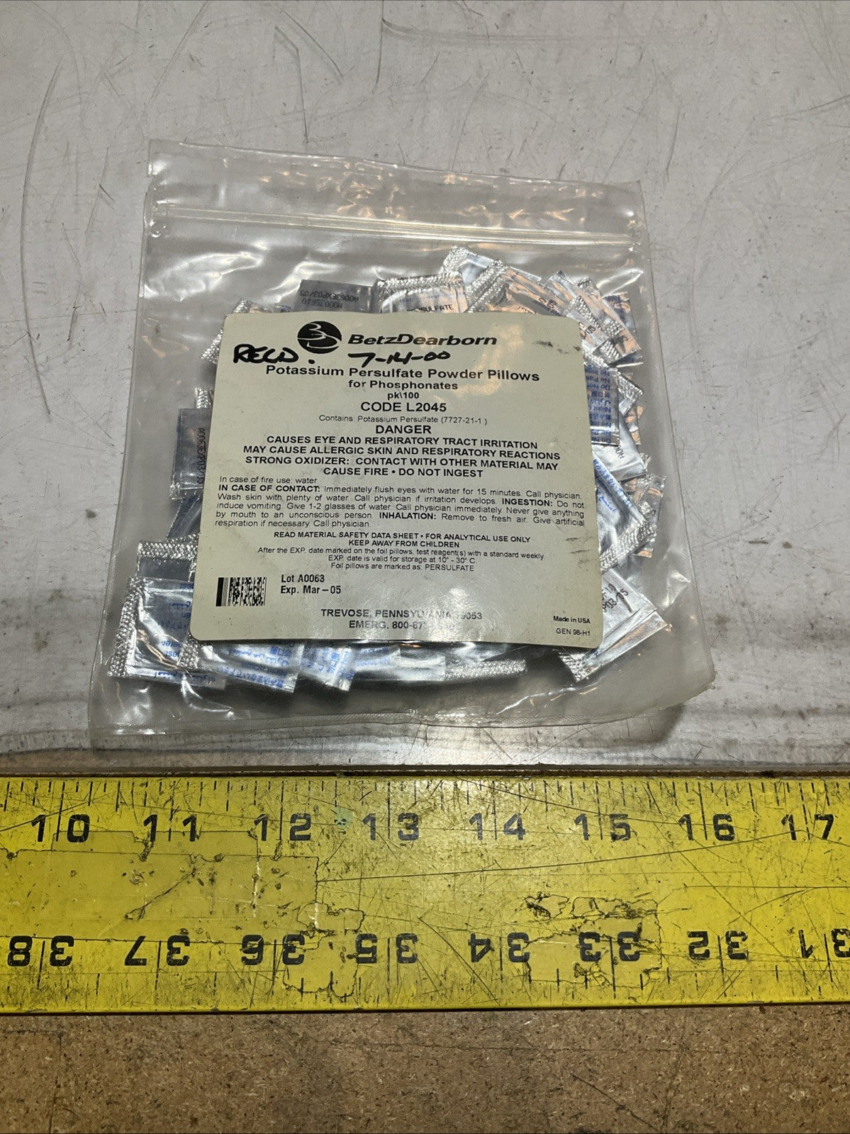 BETZDEARBORN  L2045  POTASSIUM PERSULFATE PILLOWS-PHOSPHATES LOT OF 2 Y2M