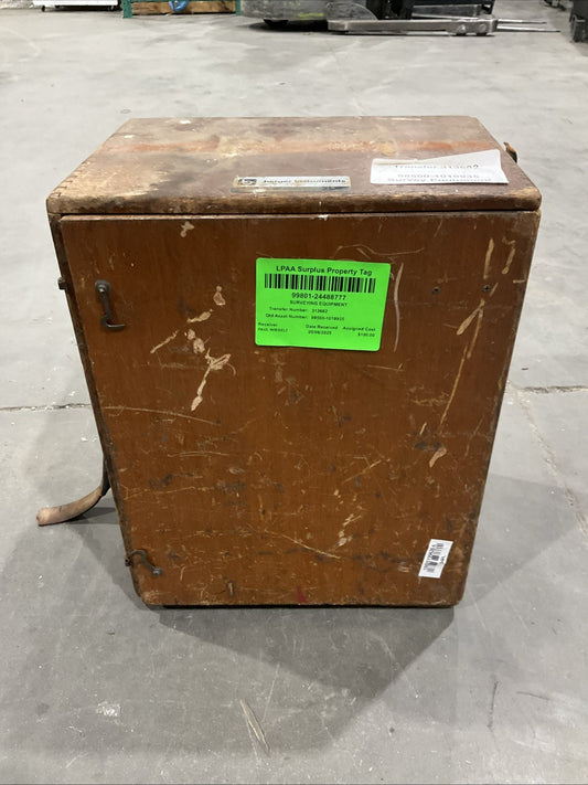 BERGER INSTRUMENTS 65813 SURVEYOR TRANSIT W/ CASE VINTAGE