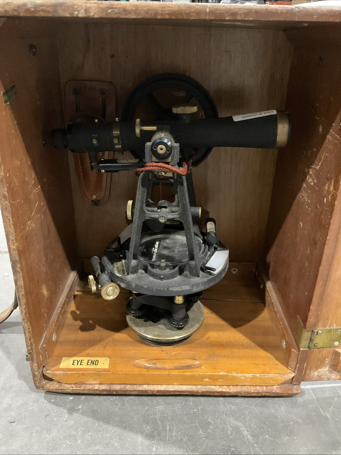 BERGER INSTRUMENTS 65813 SURVEYOR TRANSIT W/ CASE VINTAGE