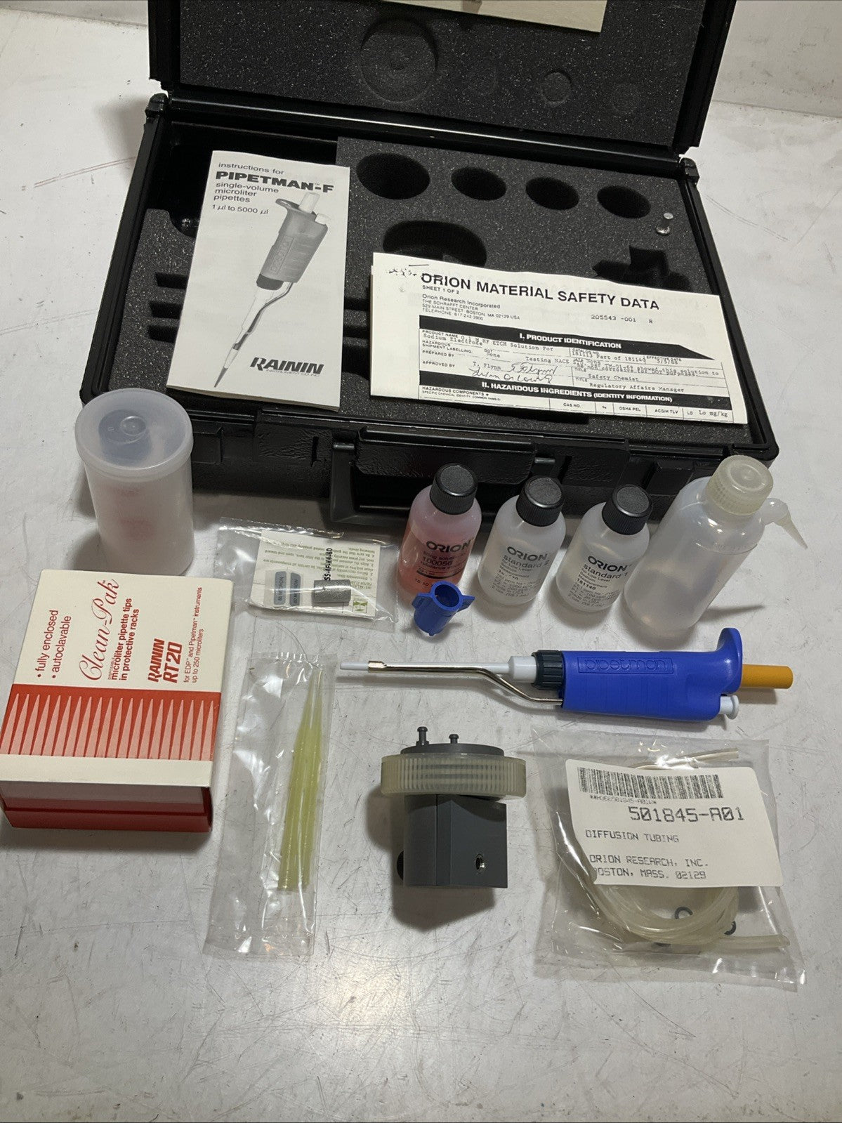 ORION  1811LL SODIUM MONITOR  CALIBRATION EQUIPMENT  KIT  Y2M