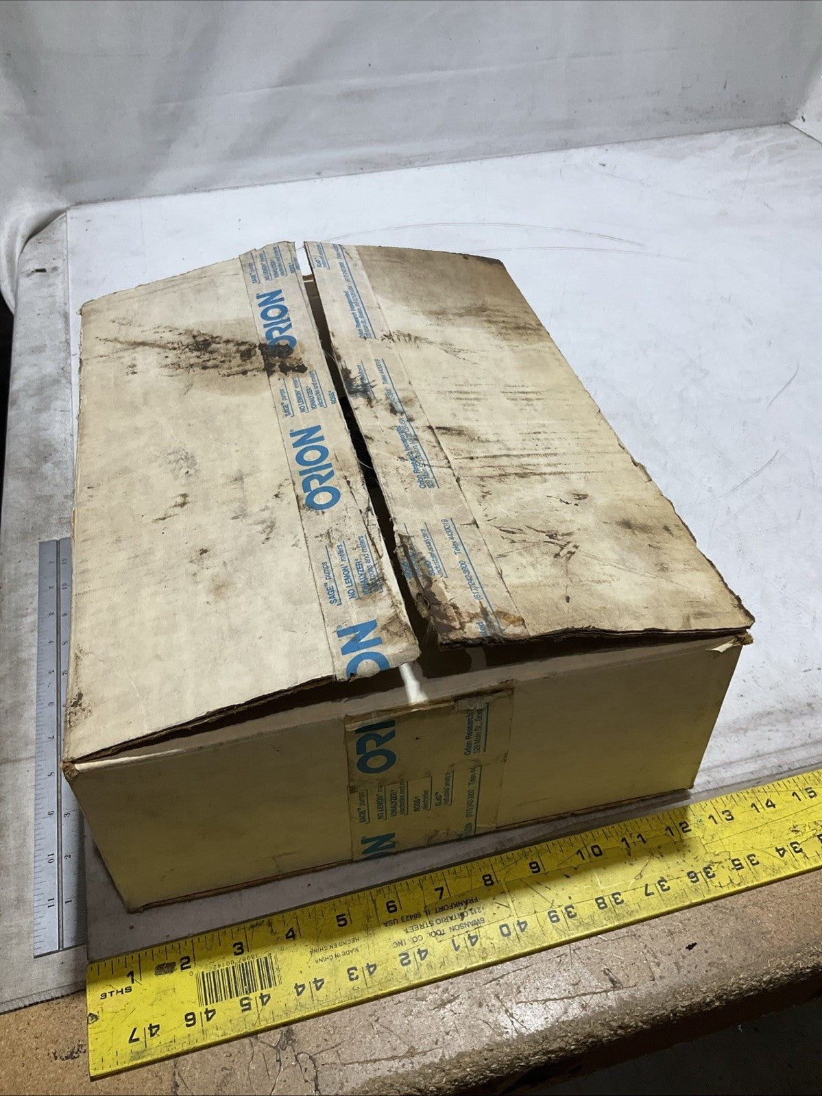 ORION  1811LL SODIUM MONITOR  CALIBRATION EQUIPMENT  KIT  Y2M