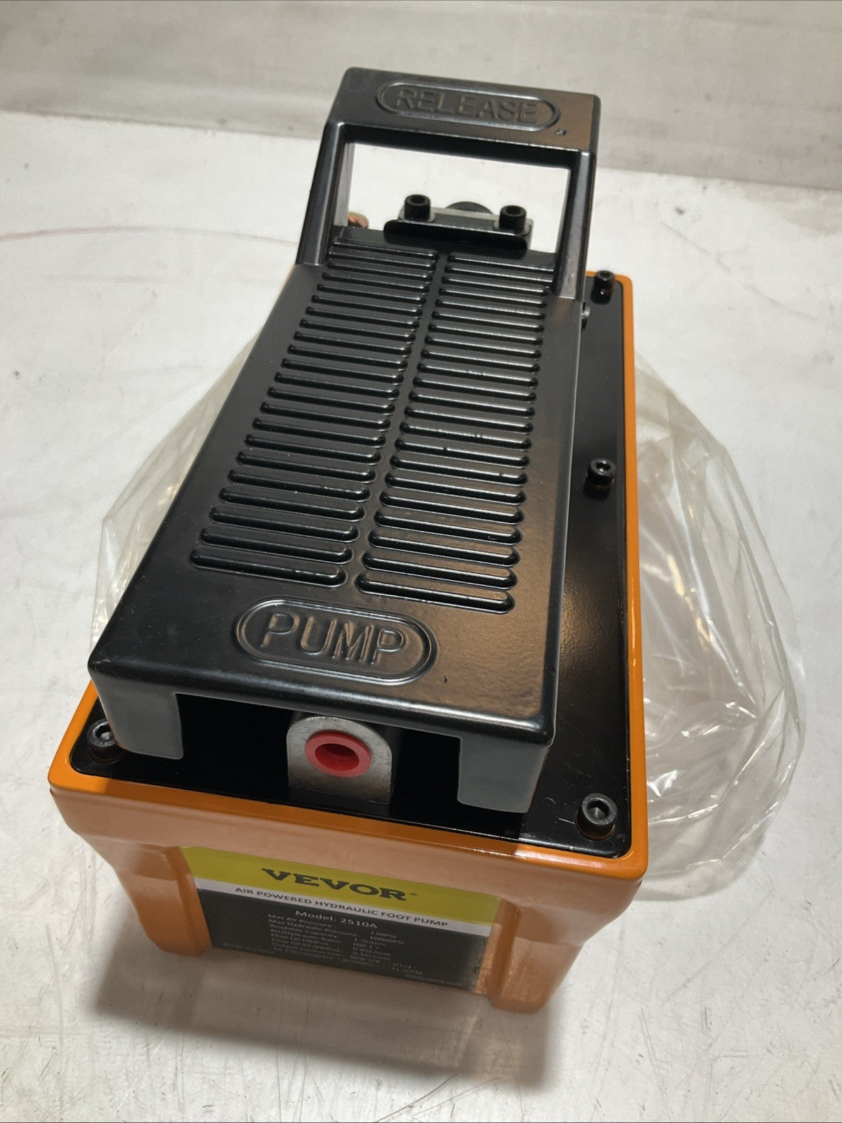 VEVOR  2510A  AIR  POWERED HYDRAULIC  FOOT PUMP 120PIS  Y2M