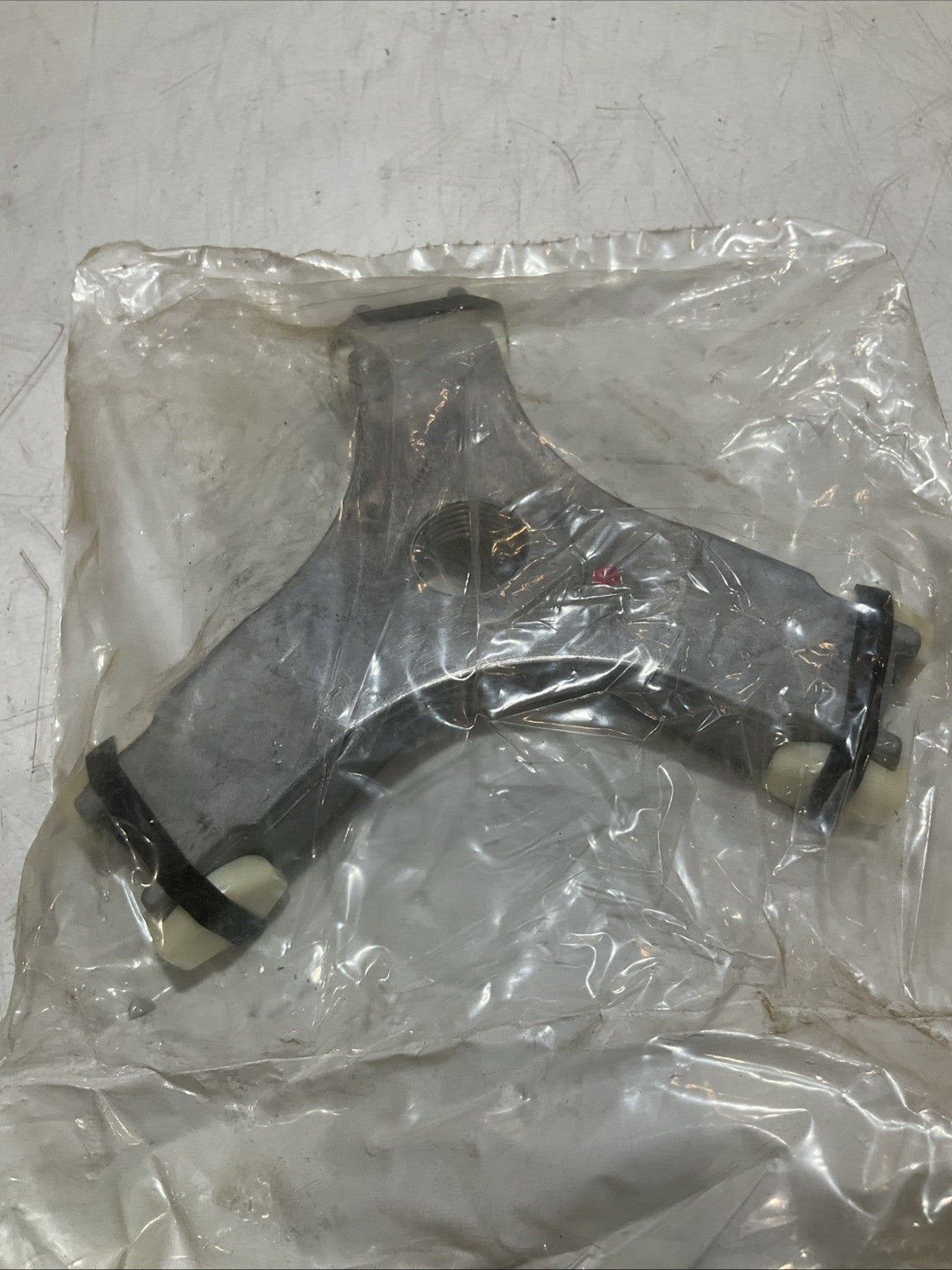 JOHN DEERE  AM133889  DRIVE CLUTCH SPIDER  ARM KIT  Y2M