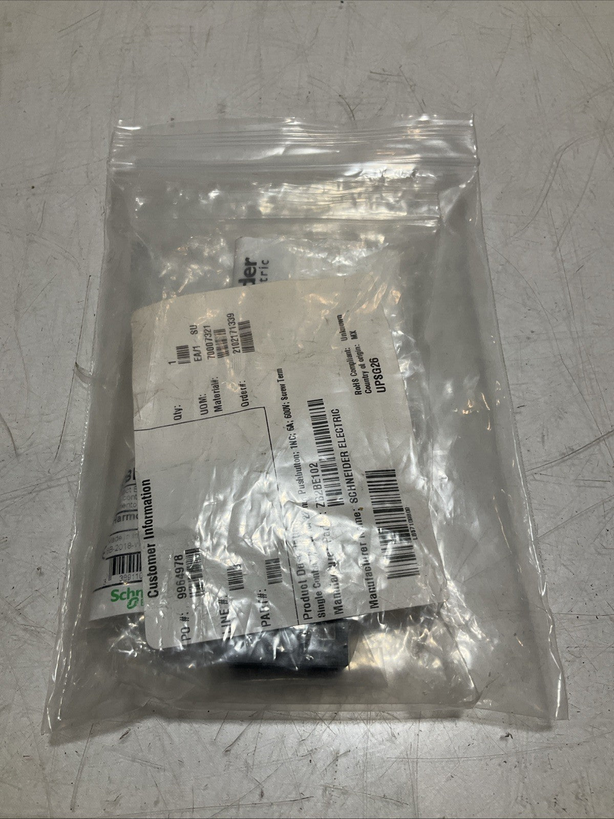 SCHNEIDER ELECTRIC ZB2BE102  SINGLE CONTACT BLOCK  22MM LOT OF 2 Z2M