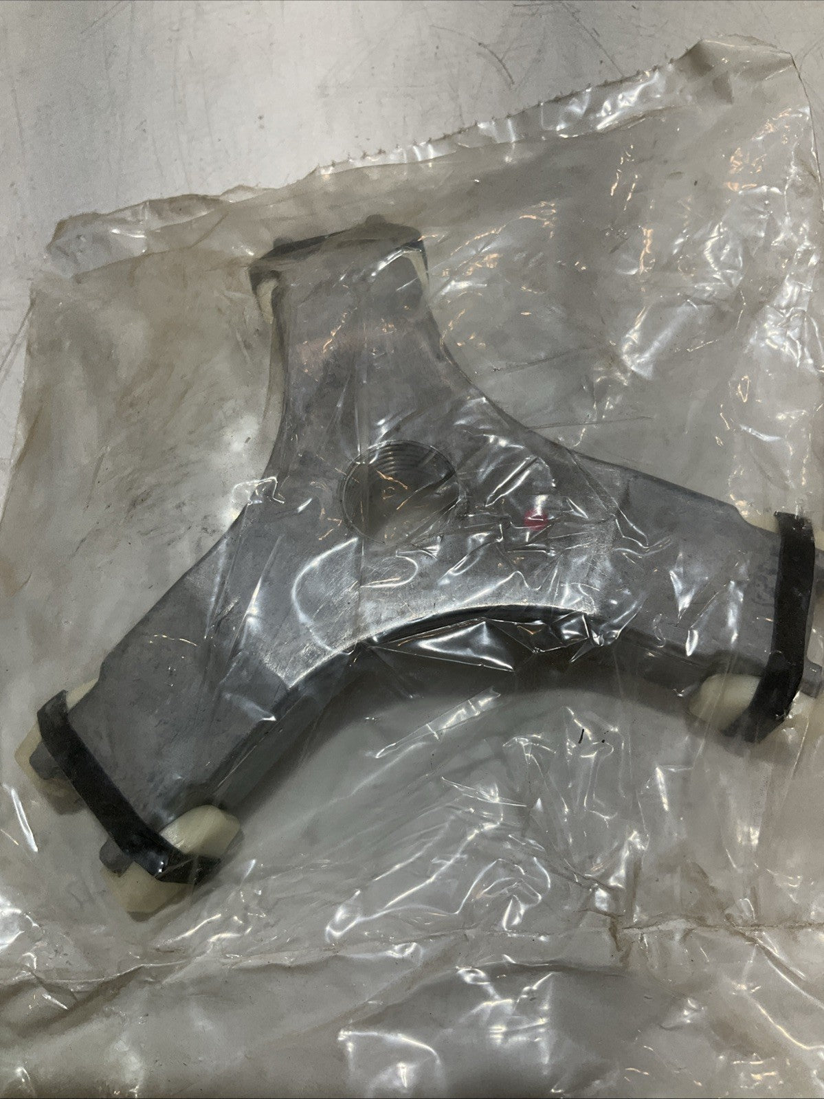 JOHN DEERE  AM133889  DRIVE CLUTCH SPIDER  ARM KIT  Y2M