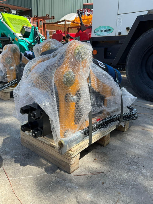 UNUSED HYDRAULIC BREAKER FOR MINI EXCAVATOR CE MODEL SB05
