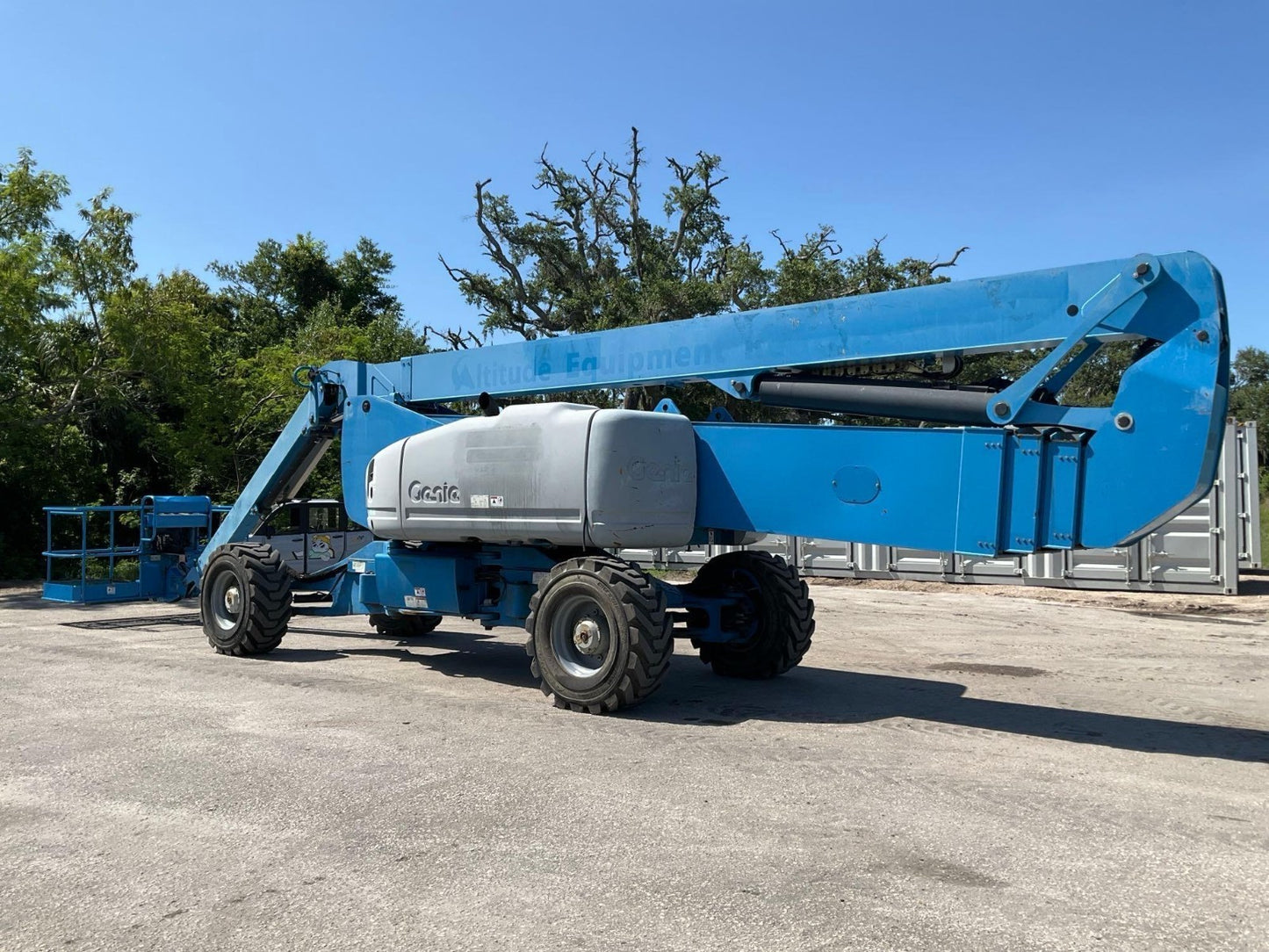 2012 GENIE Z-135  ARTICULATING BOOM LIFT, DIESEL POWERED