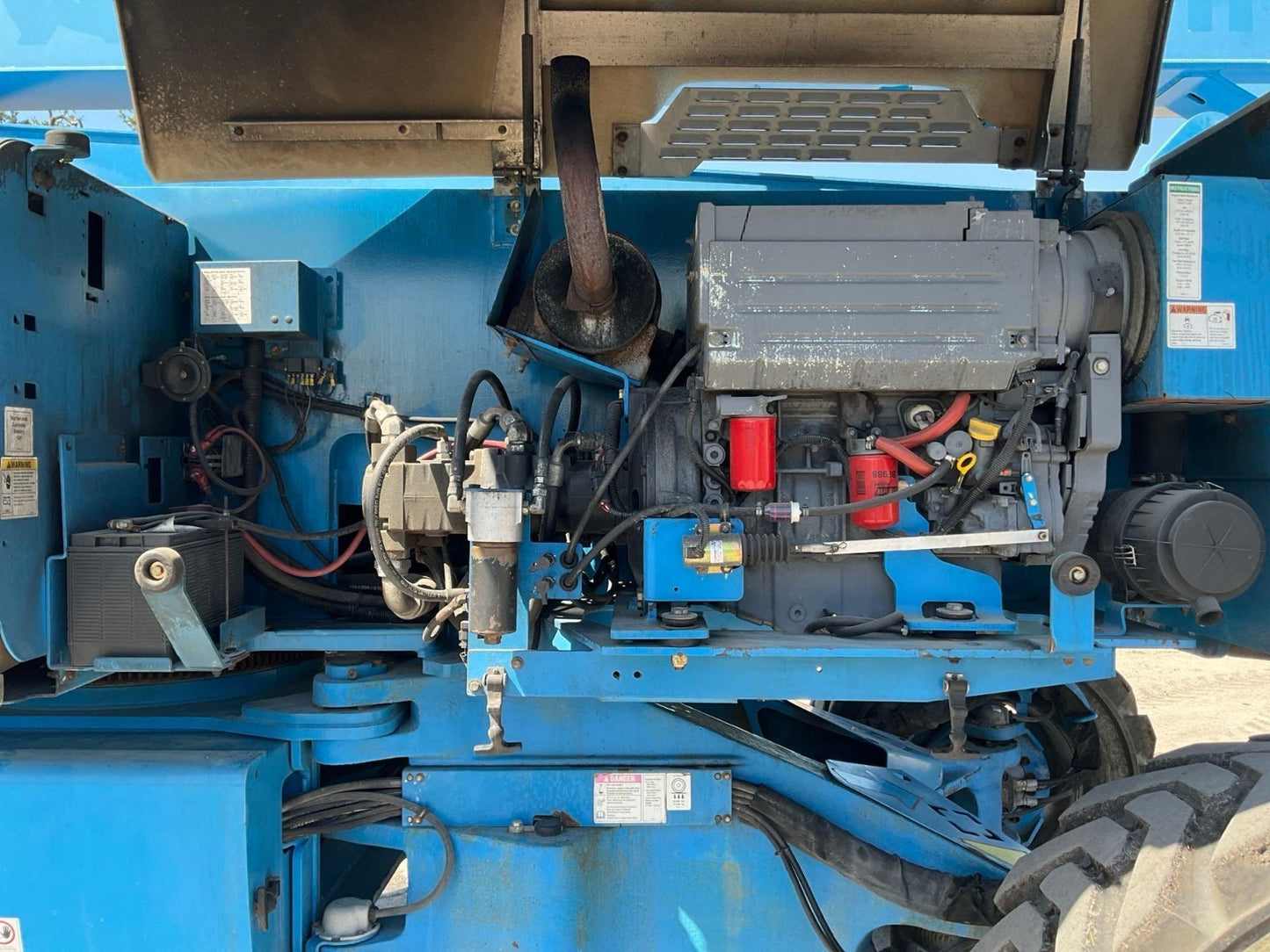 2012 GENIE Z-135  ARTICULATING BOOM LIFT, DIESEL POWERED