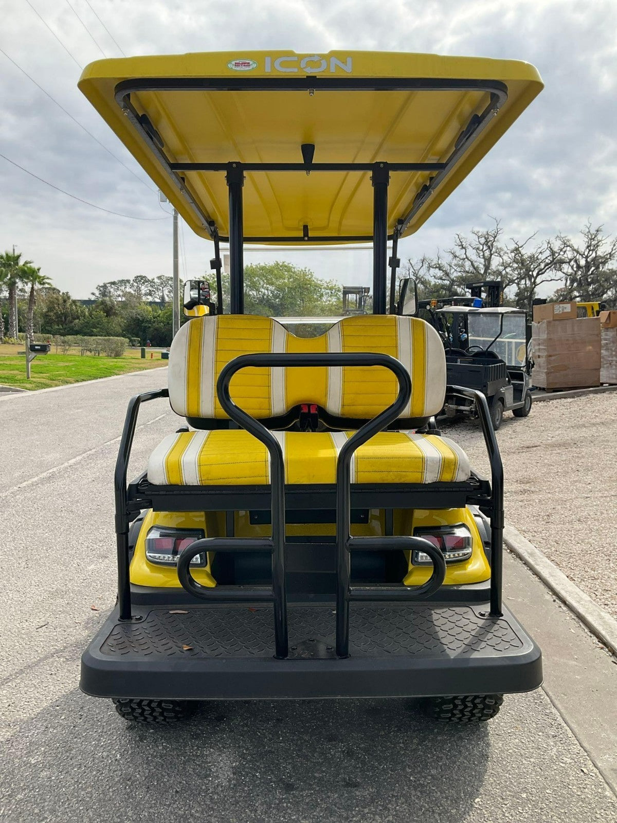 ICON I-40 GOLF LT-A617.2+2G, CART, ELECTRIC, BACK SEAT FOLDS DOWN TO FLAT BED
