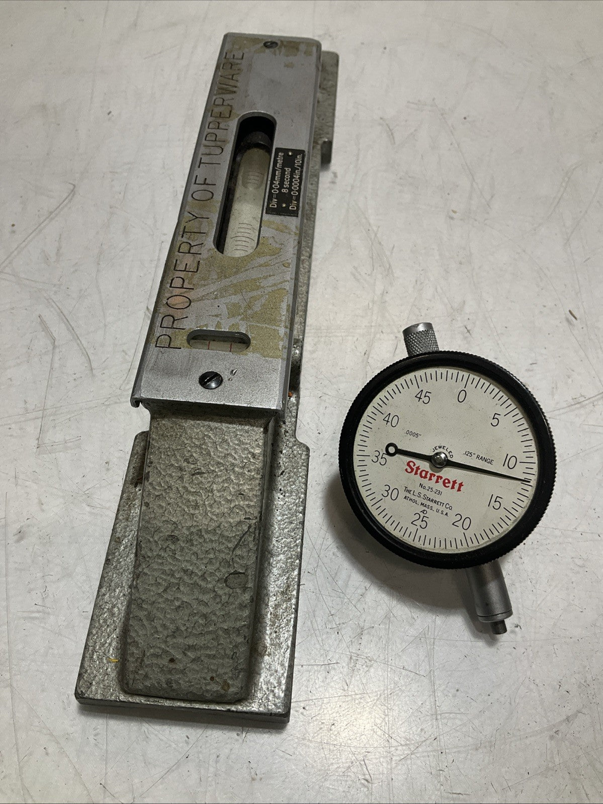 STARRETT  657E  MAGNETIC BASE  INDICATOR  HOLDER  Z2M