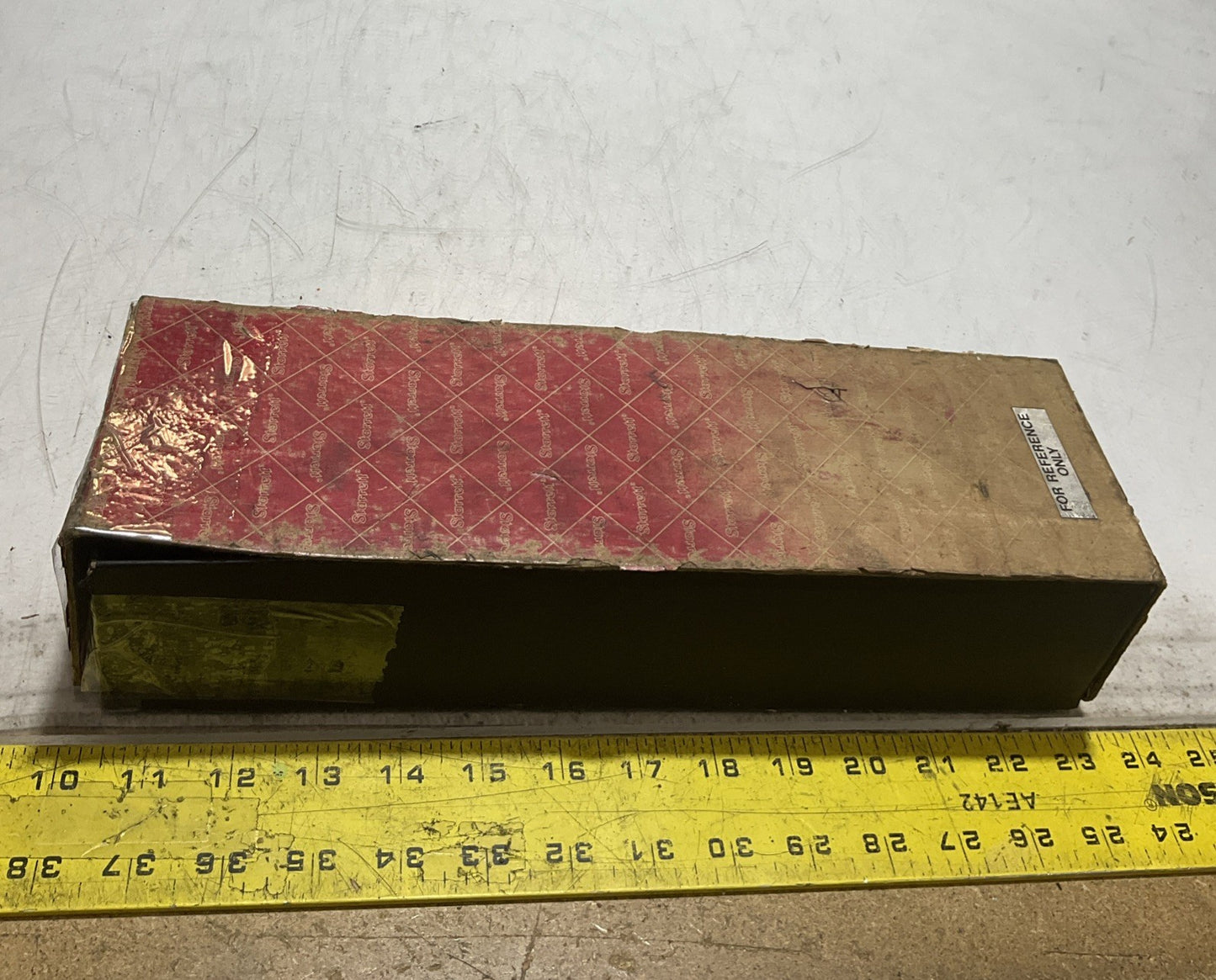 STARRETT  657E  MAGNETIC BASE  INDICATOR  HOLDER  Z2M
