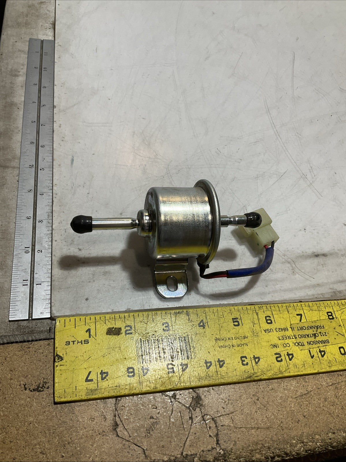 JOHN  DEERE  AM876265  ELECTRIC FUEL PUMP  Z2M