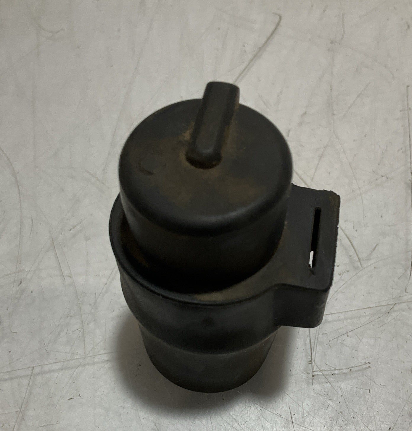 GENUINE KAWASAKI  PARTS  27002-1051  RELAY  ASSEMBLY LOT OF 2 Z2M