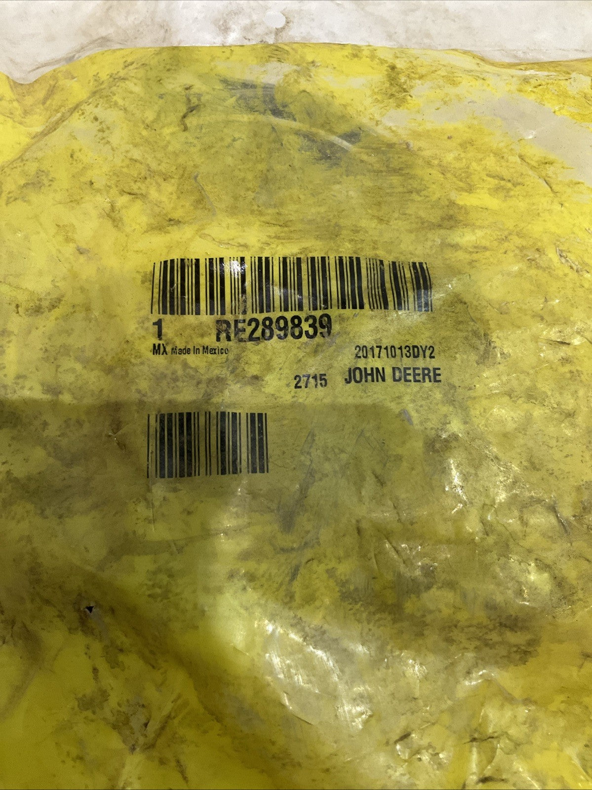 JOHN DEERE RE289839  V-CLAMP  ASSEMBLY Z2M