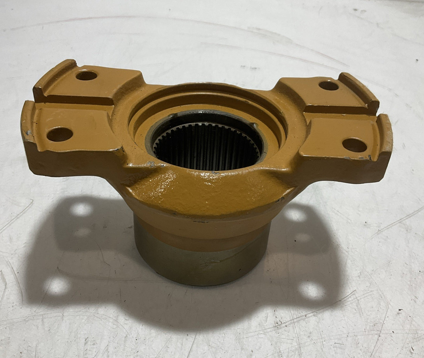 YELLOWMARK  308-9948 L  SPLINED YOKE  Z2M