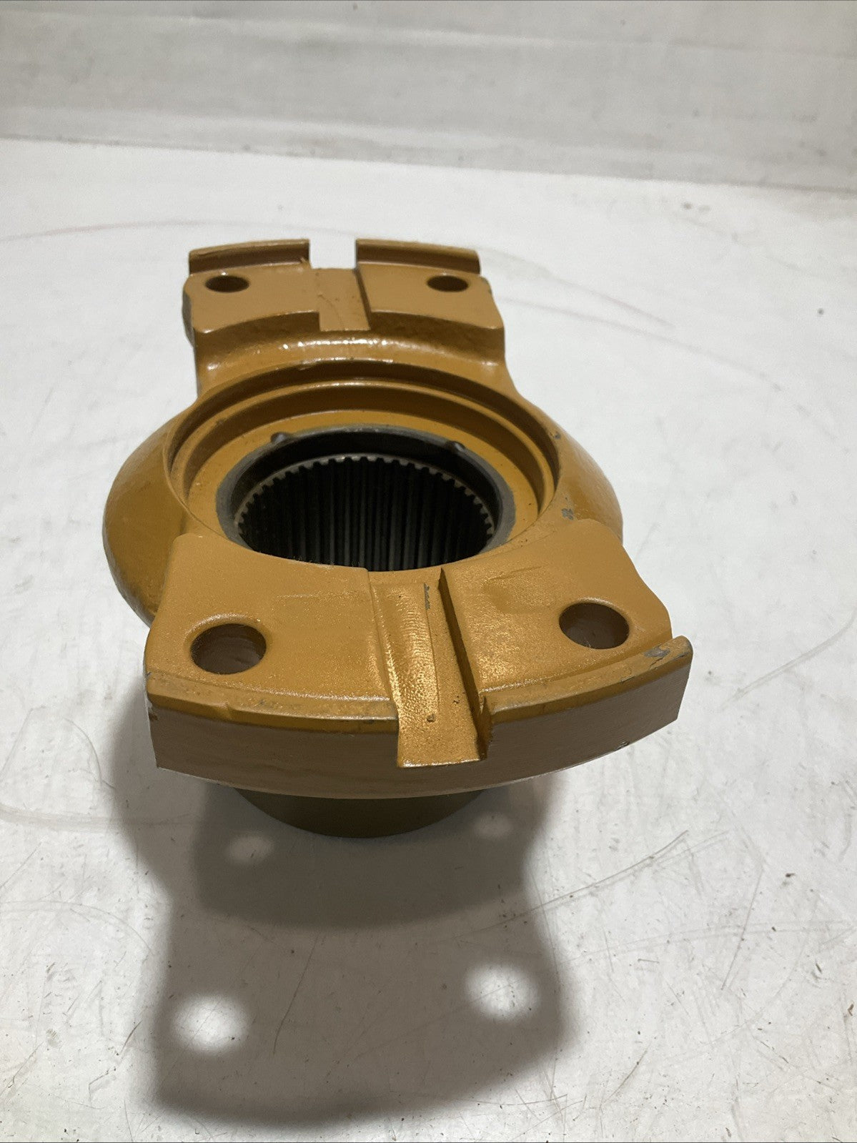 YELLOWMARK  308-9948 L  SPLINED YOKE  Z2M