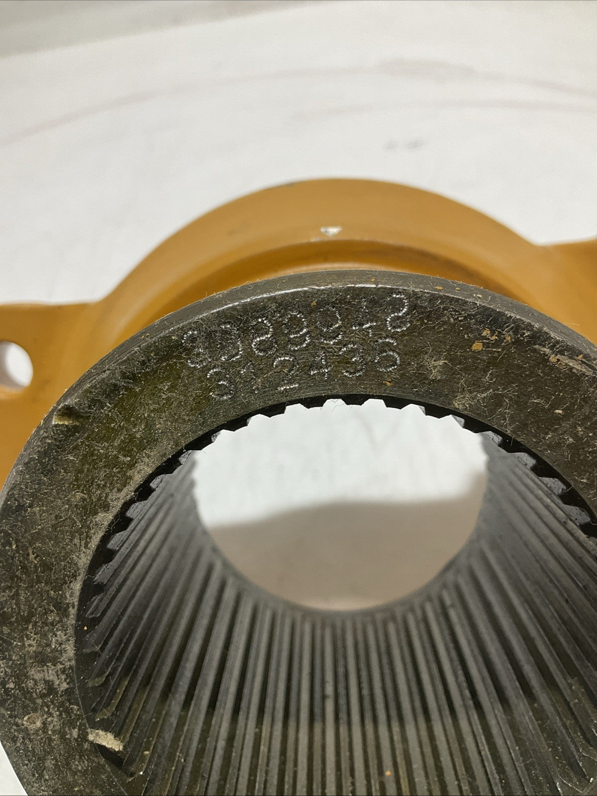 YELLOWMARK  308-9948 L  SPLINED YOKE  Z2M