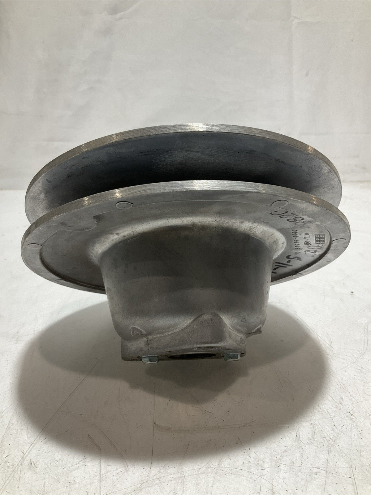 KAWASAKI  59296-0002 MULE  SECONDARY  DRIVEN CLUTH  Z2M