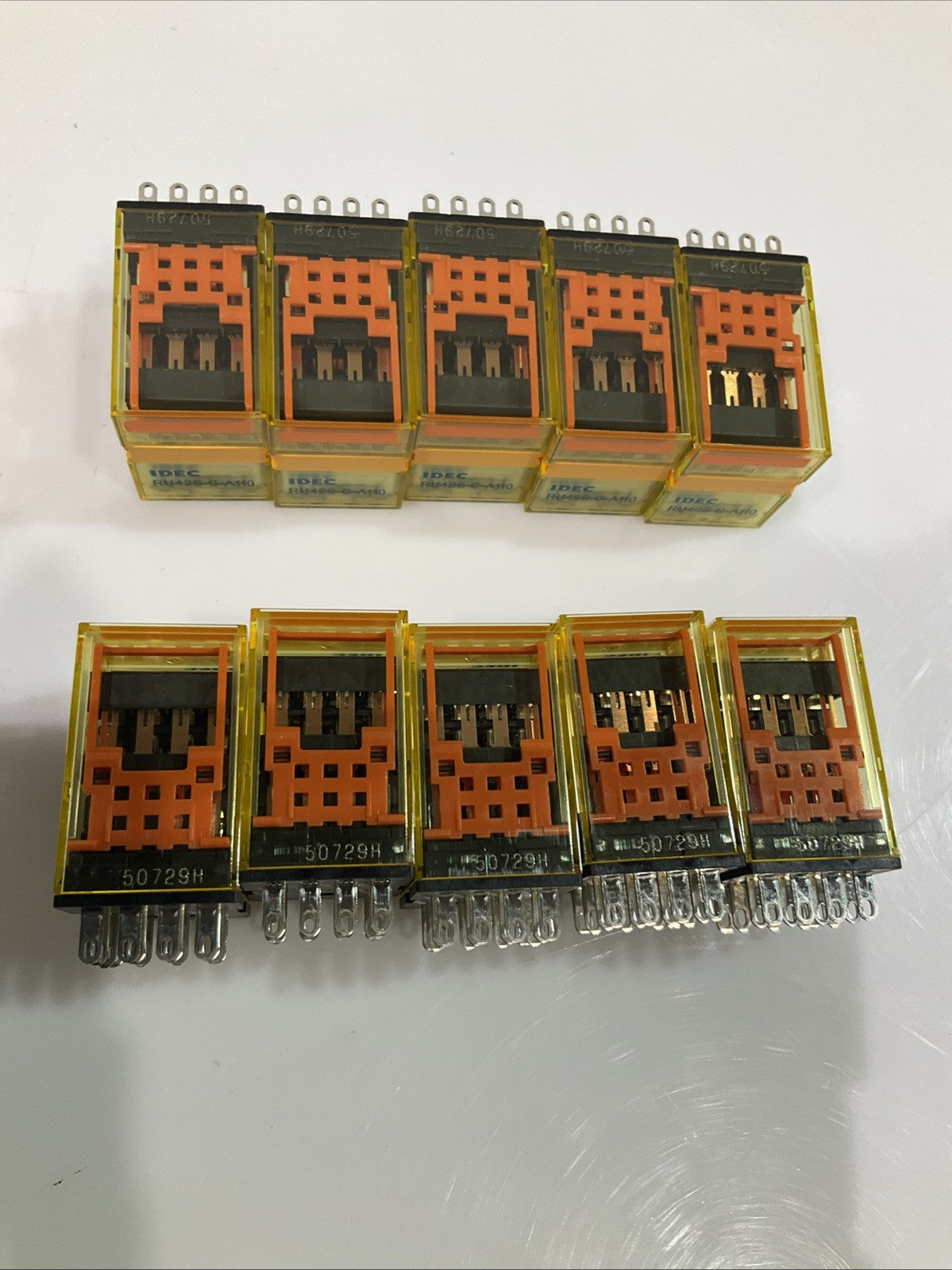 IDEC  RU42S-C-A110  POWER  RELAY  LOT 10 Y2M