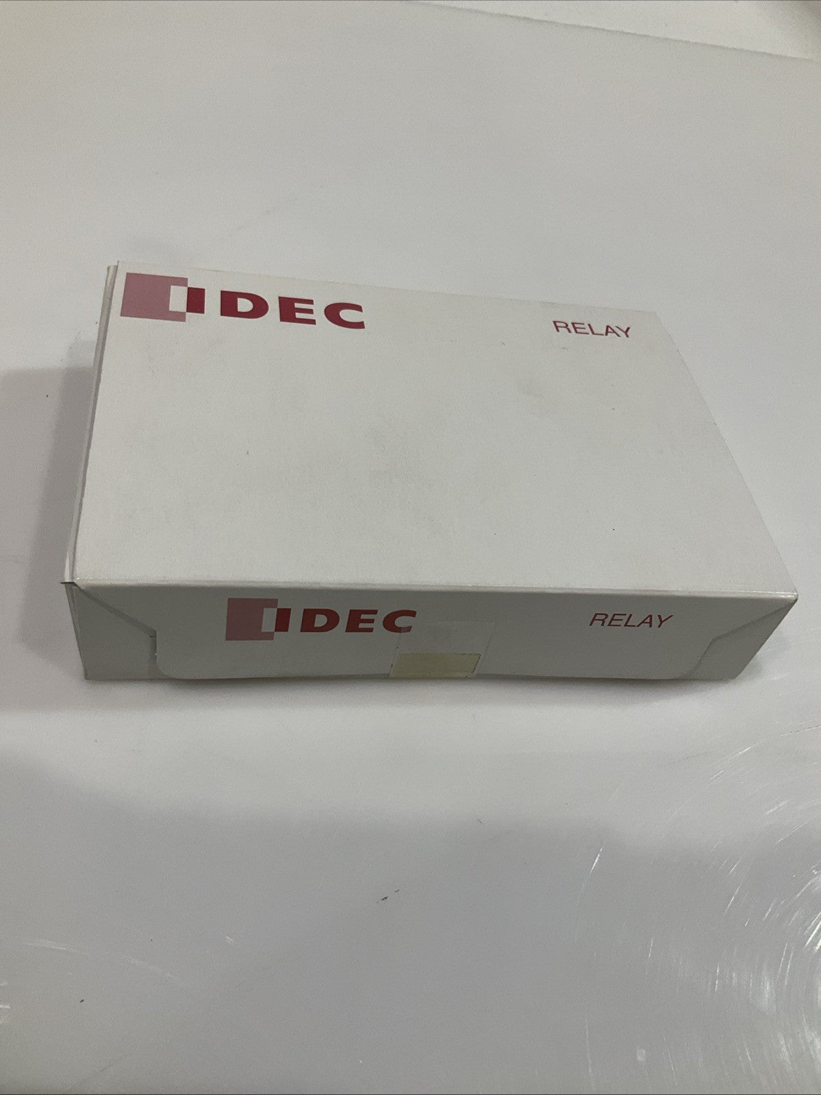 IDEC  RU42S-C-A110  POWER  RELAY  LOT 10 Y2M