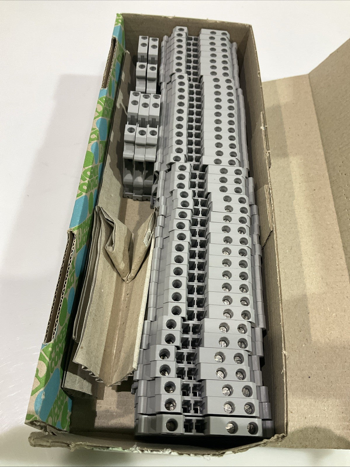 PHOENIX CONTACT  UT4-TWIN 3044364 TERMINAL BLOCK  CONDUCTOR  LOT OF 46 Y2M