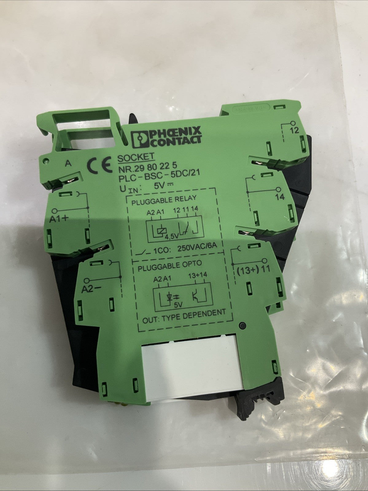 PHOENIX CONTACT NR. 2980225 CONTACT BLOCK   RELAY BASE  LOT OF 4 Y2M