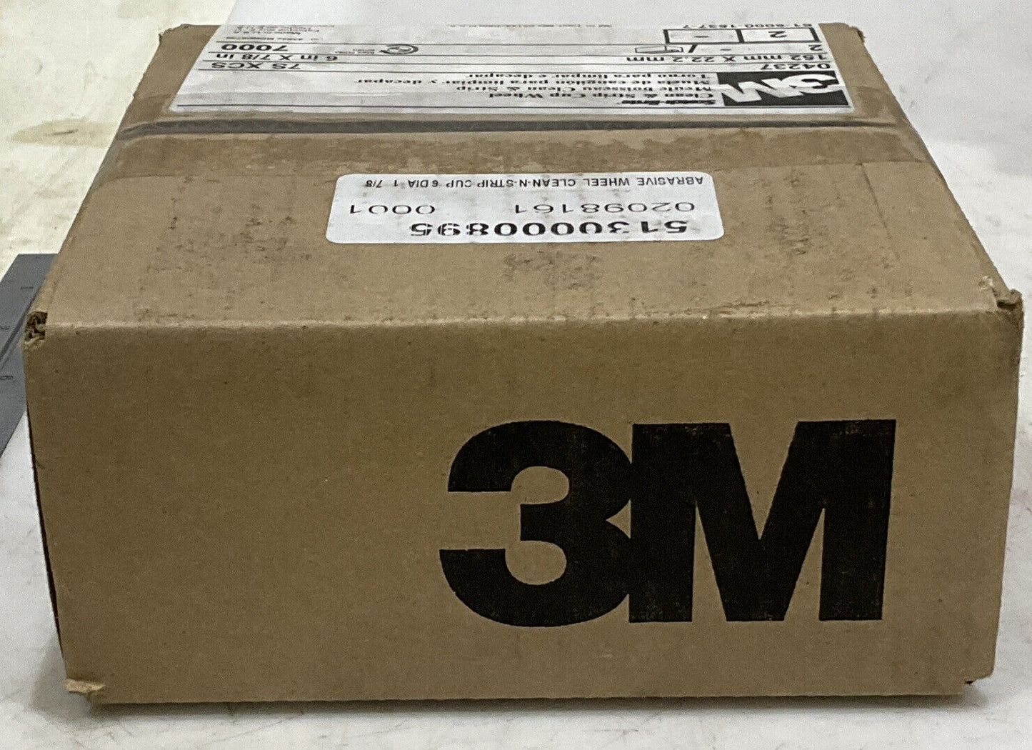 3M SCOTCH-BRITE 04237 CLEAN AND STRIP CUP WHEEL LOT OF 2 881