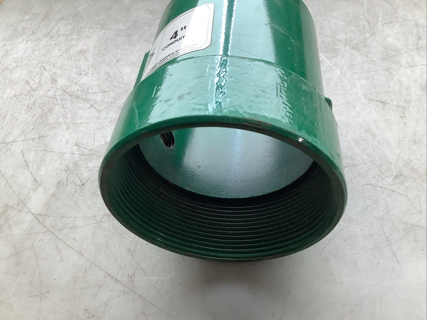 GREENLEE 00784 SCREW-ON COUPLING 4IN Z2M
