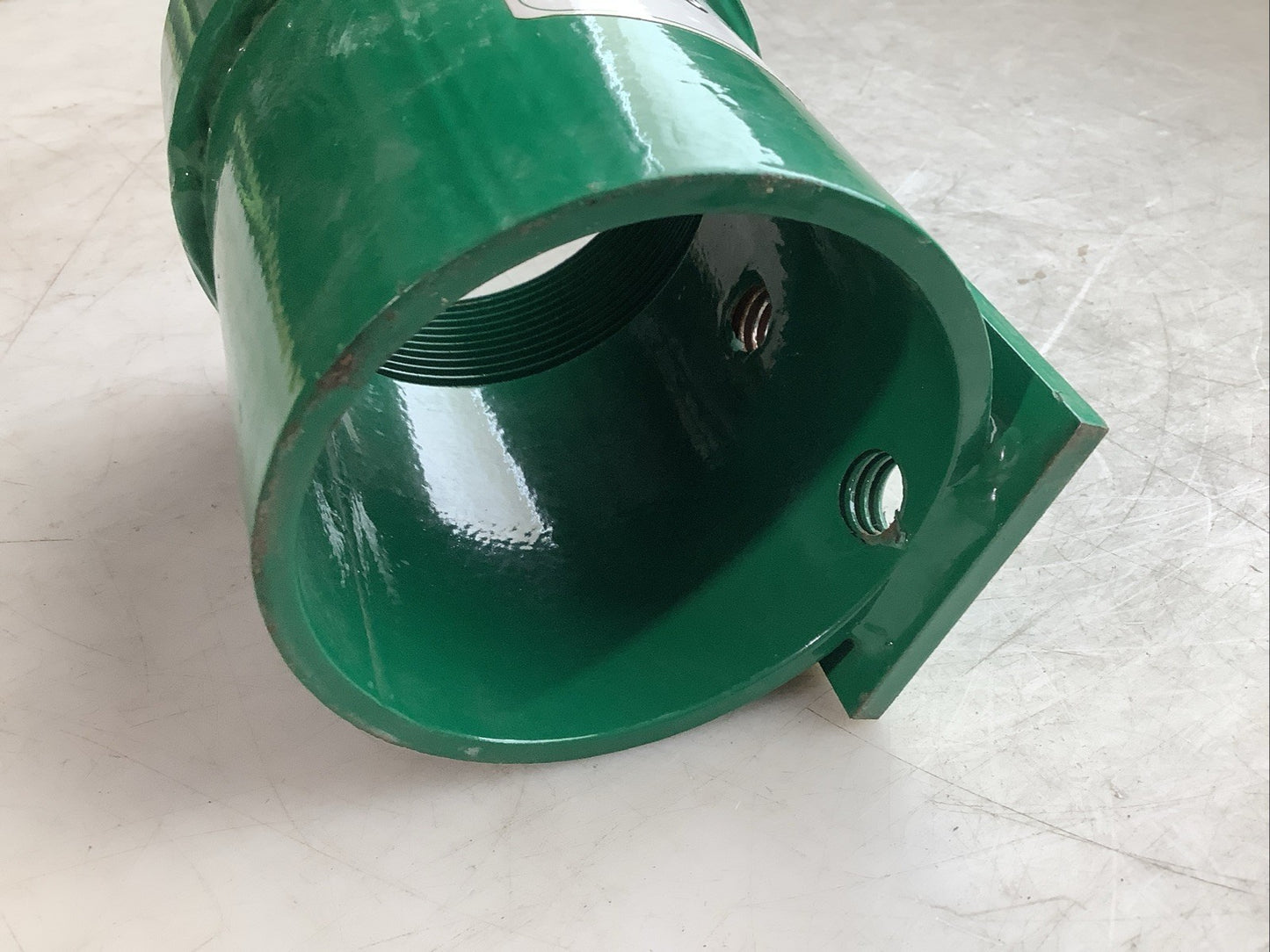 GREENLEE 00783 SCREW-ON COUPLING 3-1/2IN Z2M