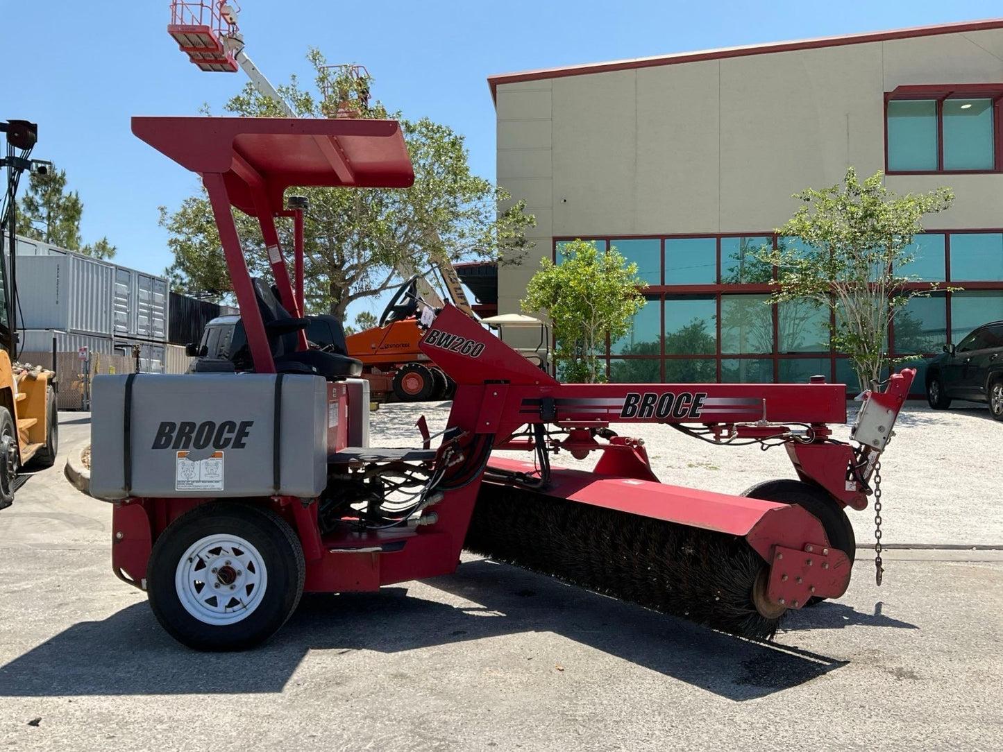 2019 BROCE RIDE ON SWEEPER MODEL BW-260, KUBOTA DIESEL, BROOM APPROX 100in W