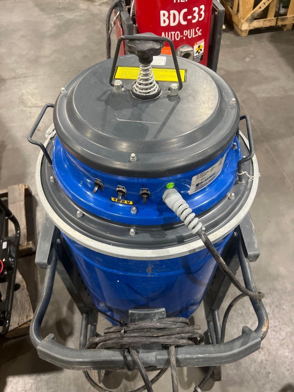 2021 BLASTRAC DUST COLLECTOR TYPE BDC23