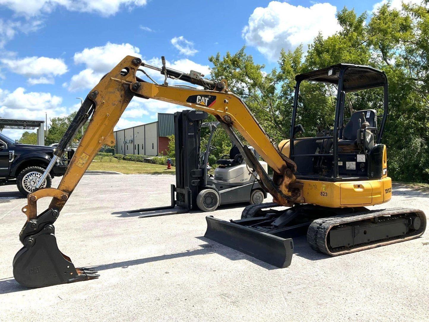 2018 CATERPILLAR EXCAVATOR MODEL 303:5E2, DIESEL