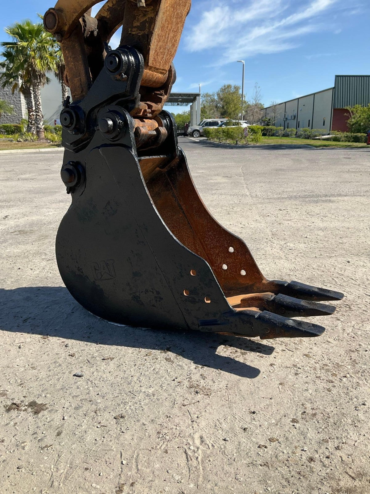 2018 CATERPILLAR EXCAVATOR MODEL 303:5E2, DIESEL