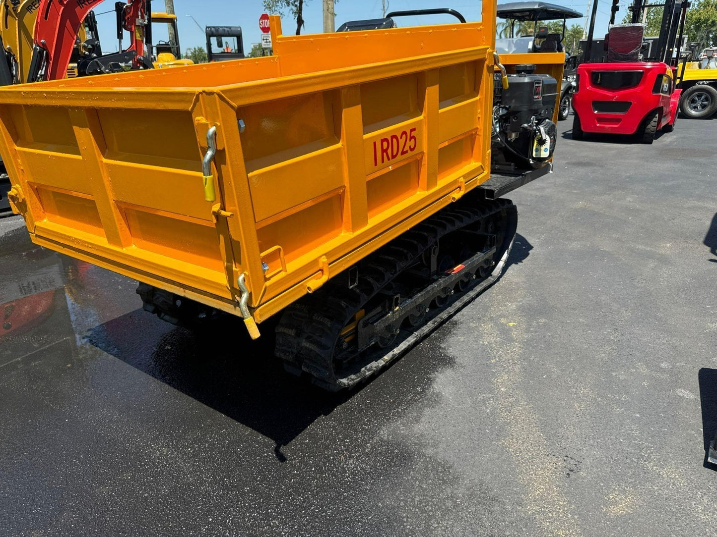 UNUSED 2024 IR IRD25 CRAWLER DUMPER WITH SEAT AND BRIGGS AND STRATTON XR ENGINE