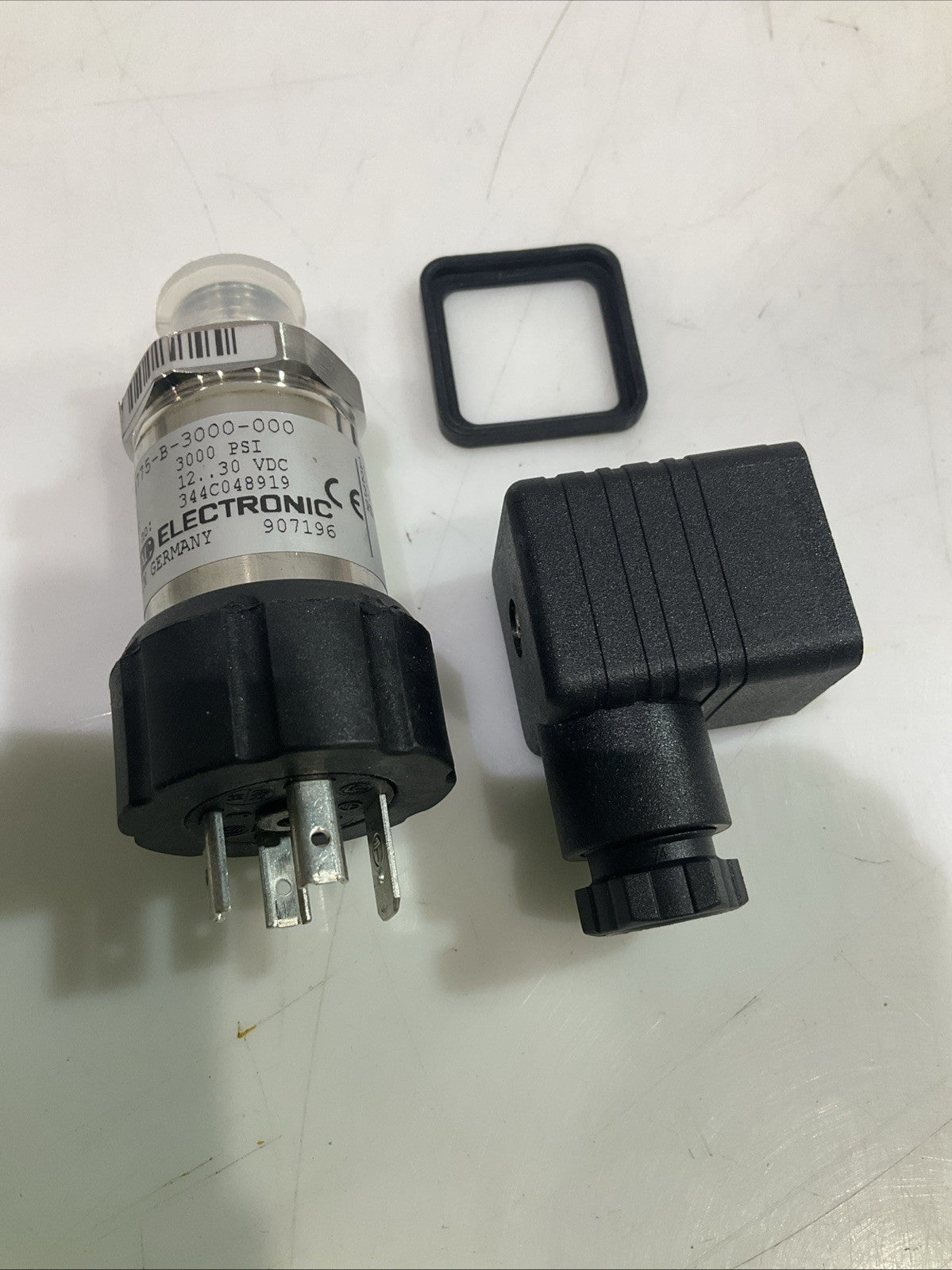 HYDAC  907196 4775-B-3000-000 PRESSURE TRANSMITTER HDA4400/ HDA4700  Z2M