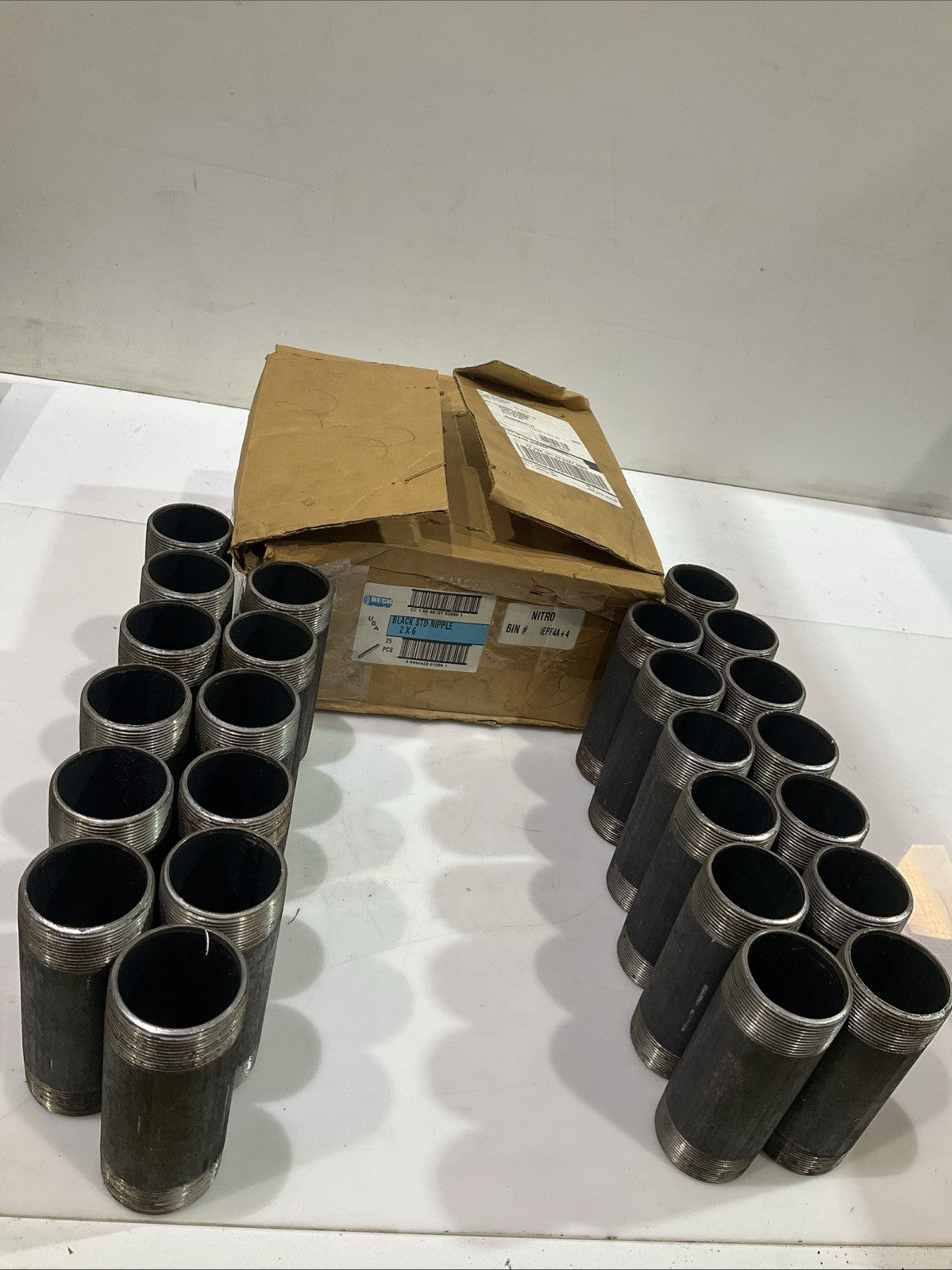 BECK  BLACK  STD NIPPLE 2"X6"  LOT OF 25 Z2M
