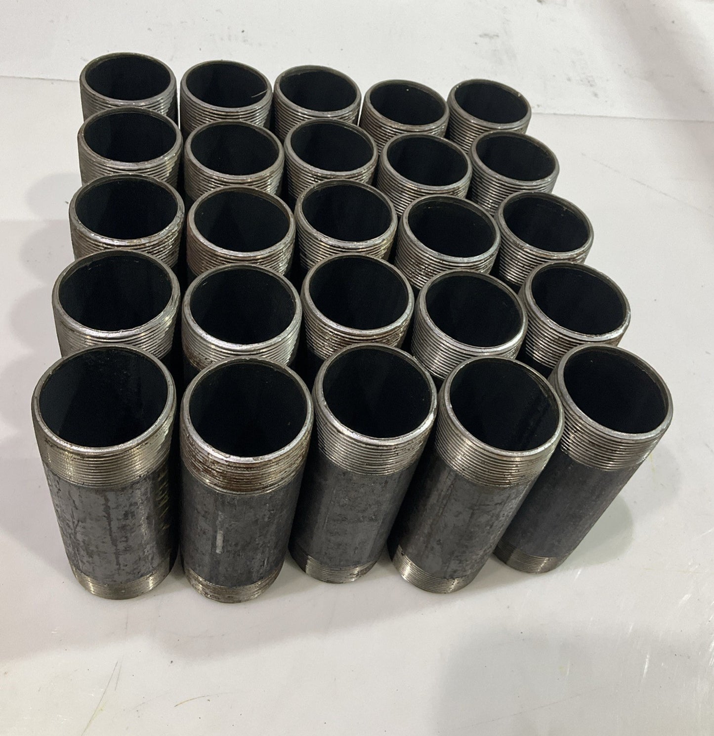 BECK  BLACK  STD NIPPLE 2"X6"  LOT OF 25 Z2M