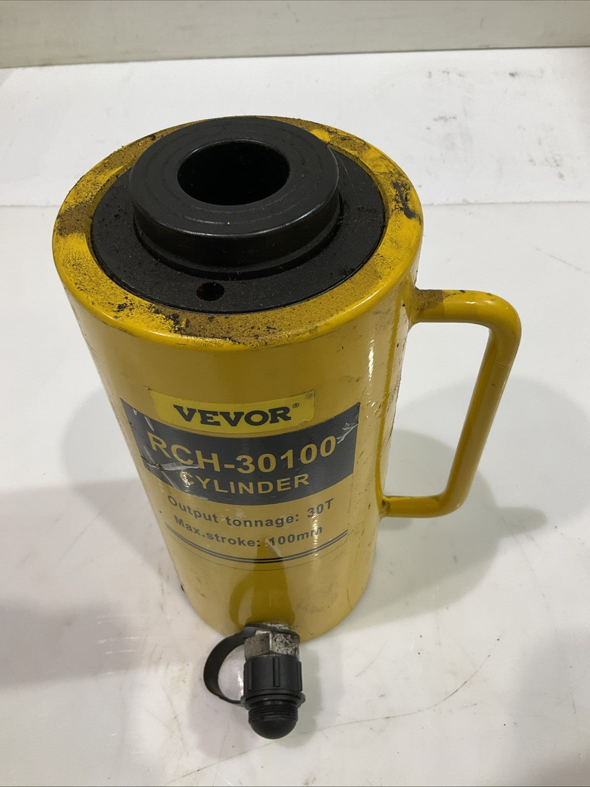 VEVOR   RCH-30100 30 TON 100MM SOLID RAM HYDRAULIC CYLINDER JACK  LOT OF 2  Y2M