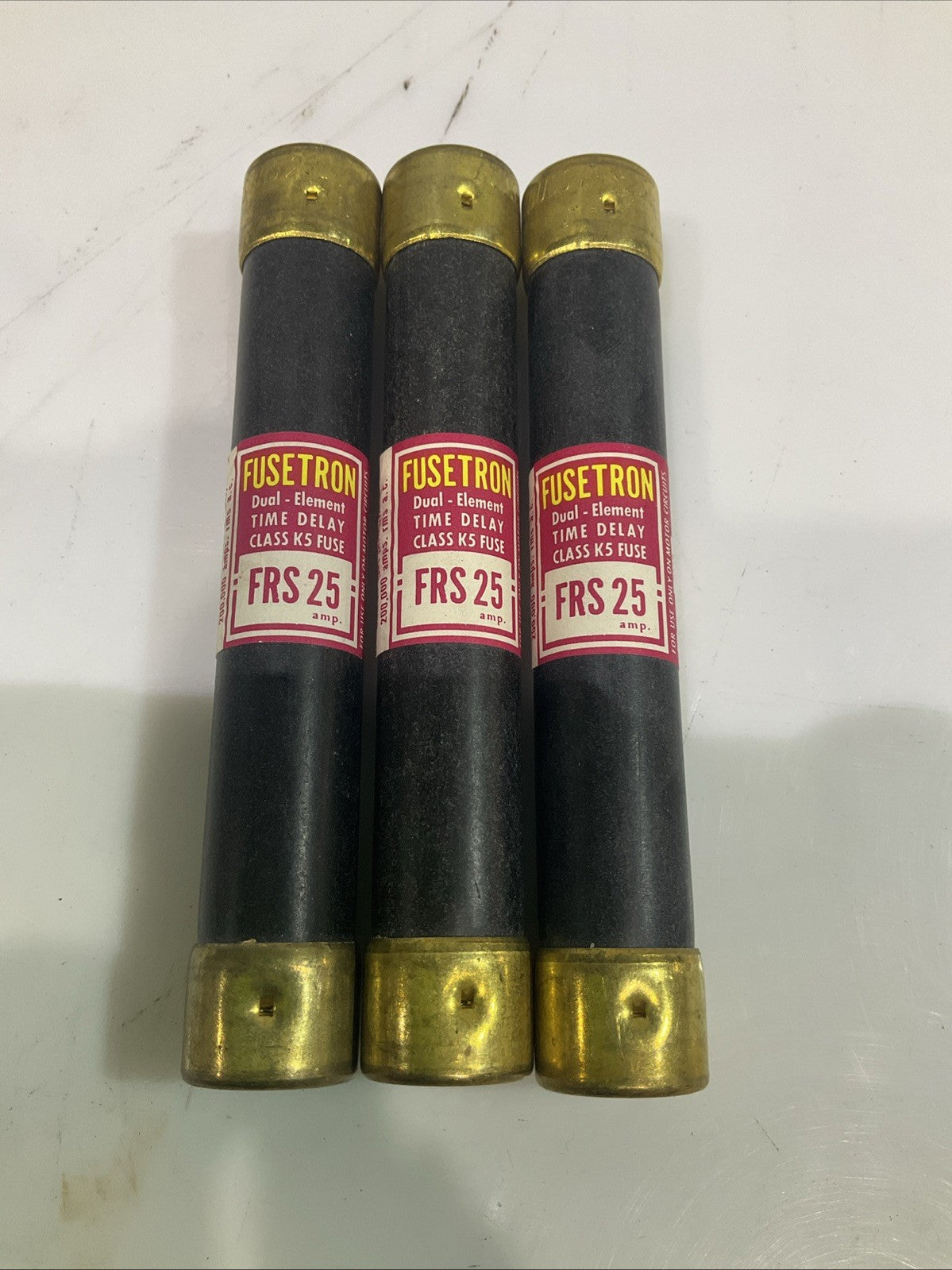 FUSETRON  FRS25  DUAL ELEMENT TIME DELAY  CLASS K5 FUSE  LOT OF 3 Z2M