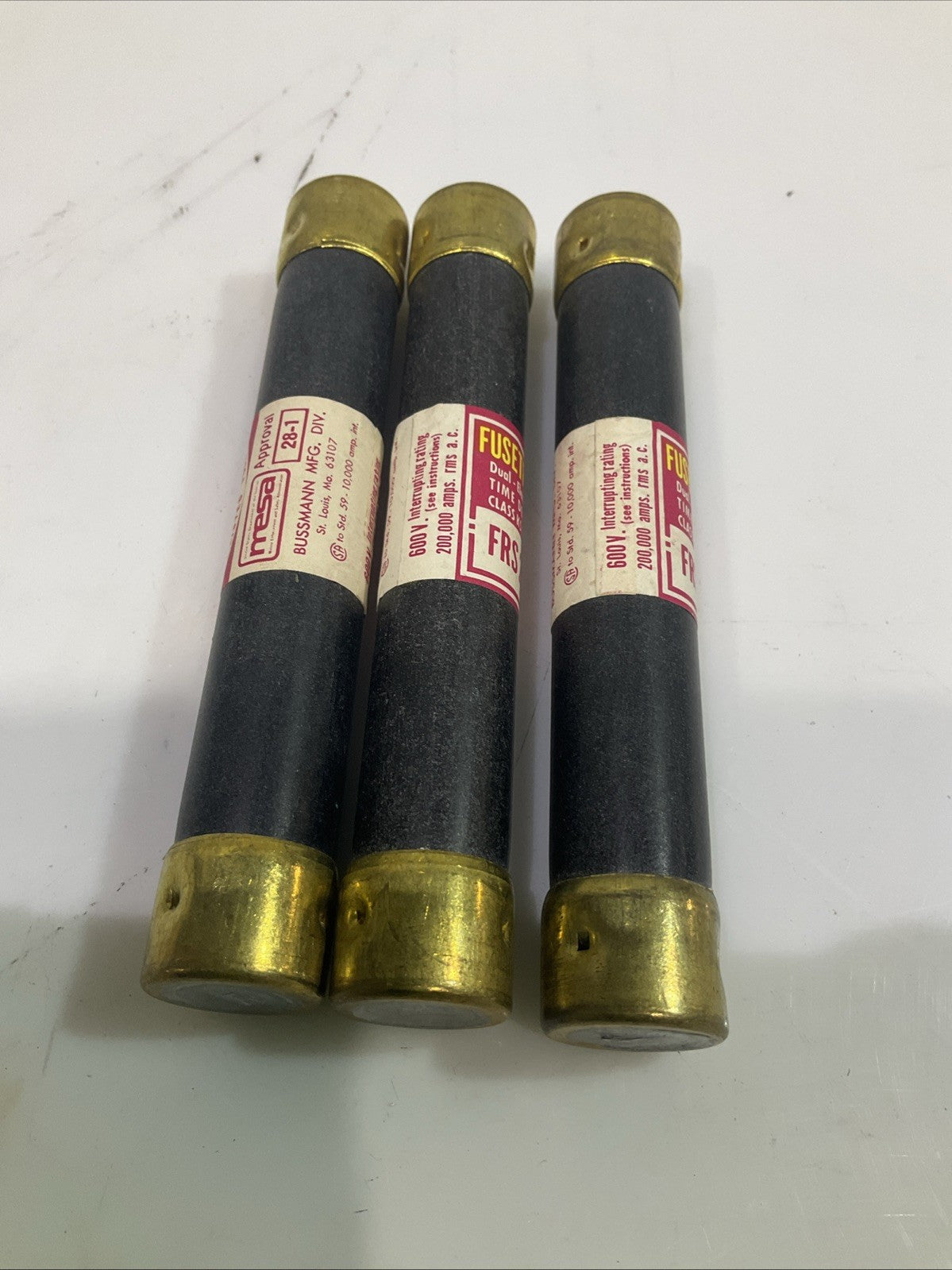 FUSETRON  FRS25  DUAL ELEMENT TIME DELAY  CLASS K5 FUSE  LOT OF 3 Z2M