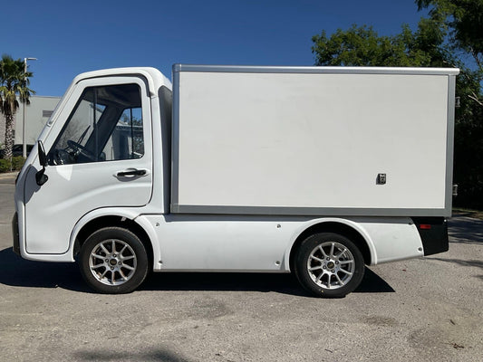 2020 CLUB CAR / AYRO INC URBAN ELECTRIC UTILITY LSV