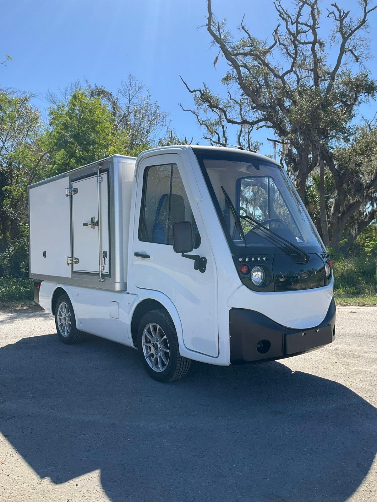 2020 CLUB CAR / AYRO INC URBAN ELECTRIC UTILITY LSV