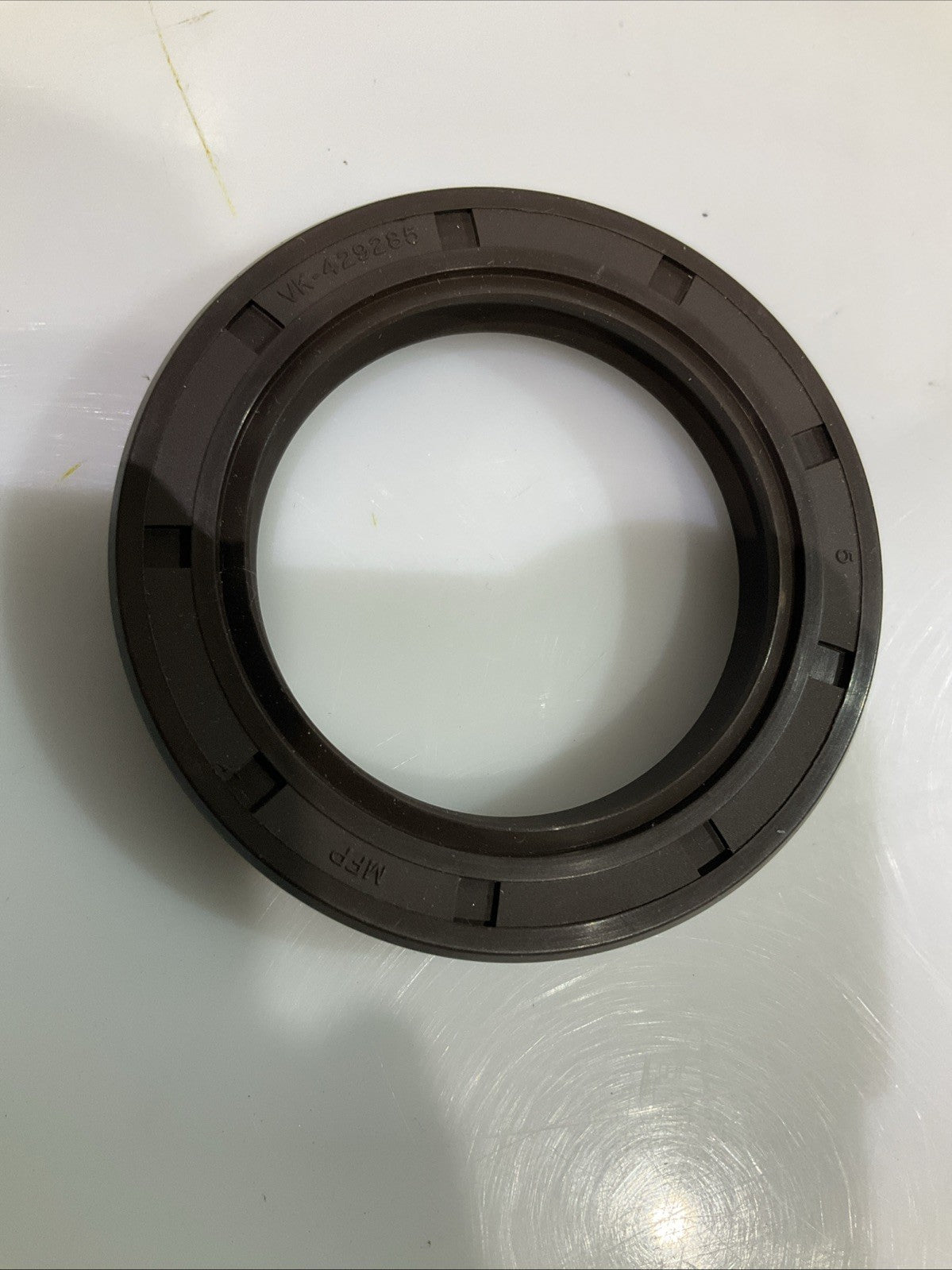 EATON-VICKERS   429285  45V/Q  SHAFT  SEAL VITON LOT OF 2  Z2M