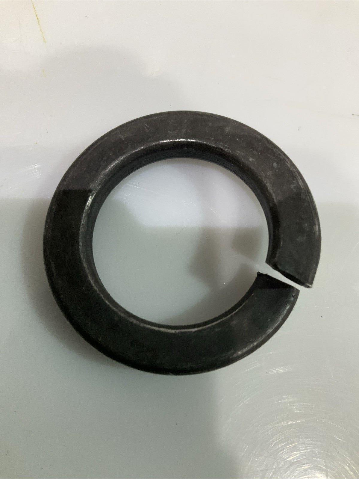 MSC  40916207  METRIC  SPlIT  LOCK WASHER M30 SCREW STL  LOT OF 23 Y2M