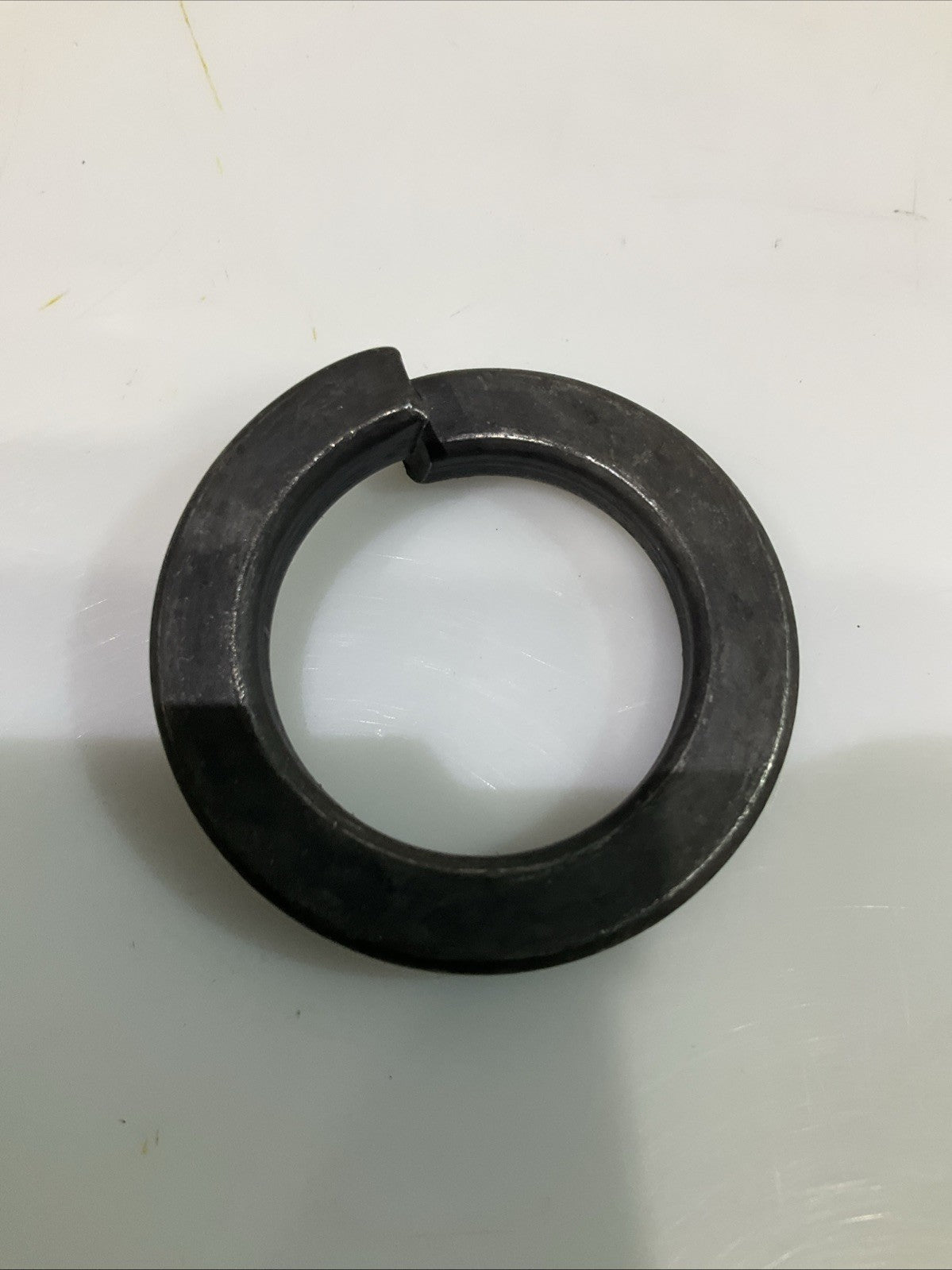 MSC  40916207  METRIC  SPlIT  LOCK WASHER M30 SCREW STL  LOT OF 23 Y2M