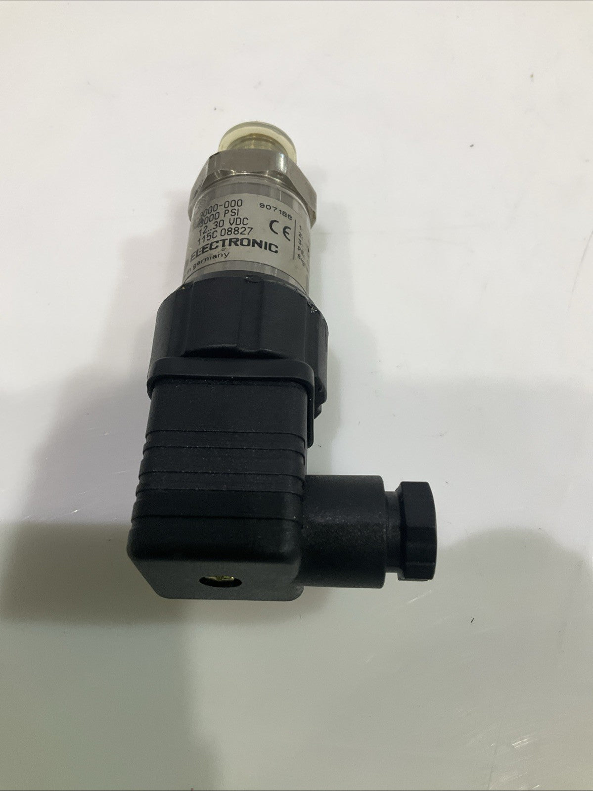 HYDAC  HDA  4775-A-3000-000 HIGH ACCURACY PRESSURE TRANSDUCER  Z2M