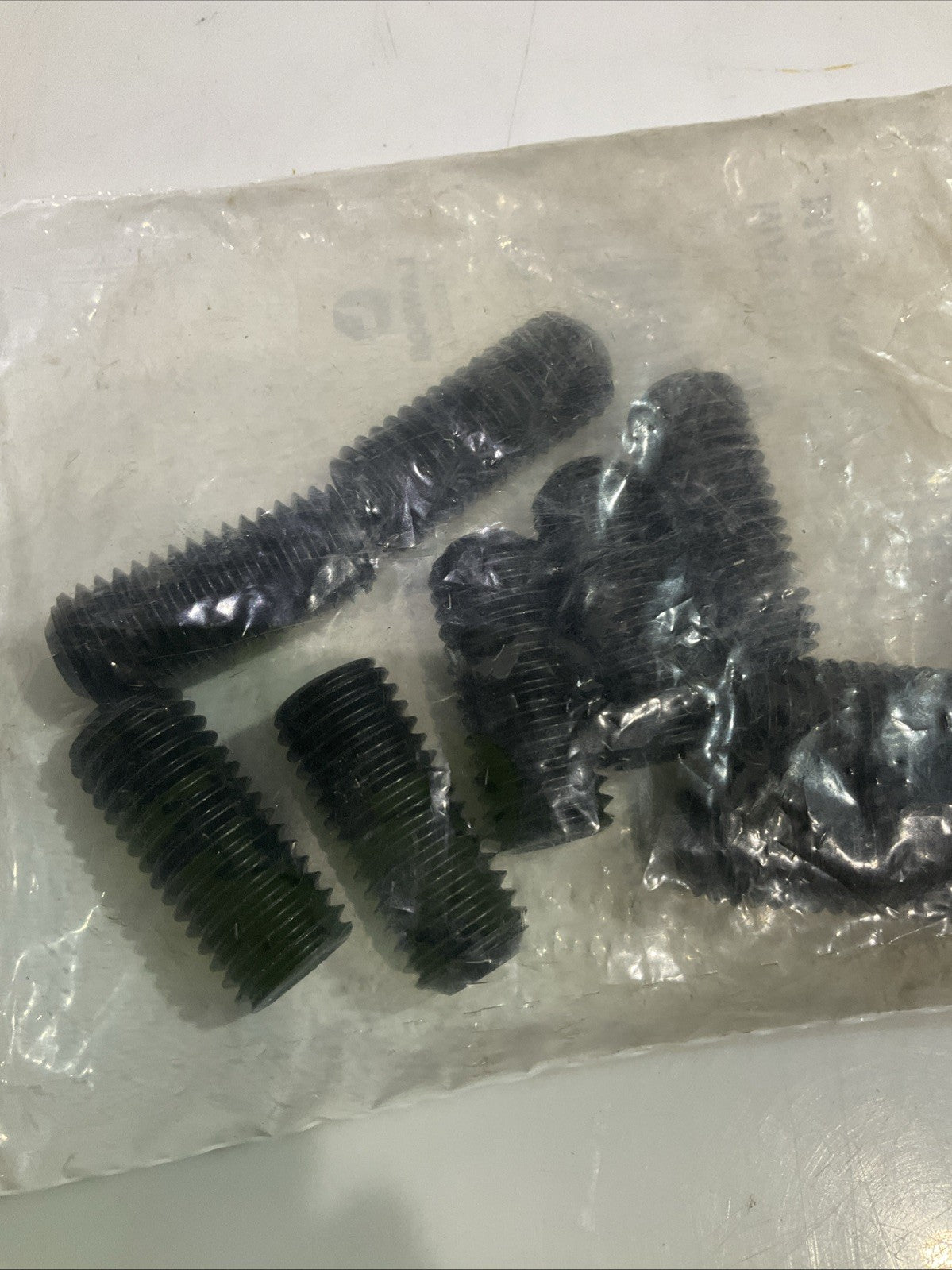 LAWSON  56033  5/8- 11X1-1/2 CUP  POINT SOCKET SET  SCREEN LOT OF 2 Z2M